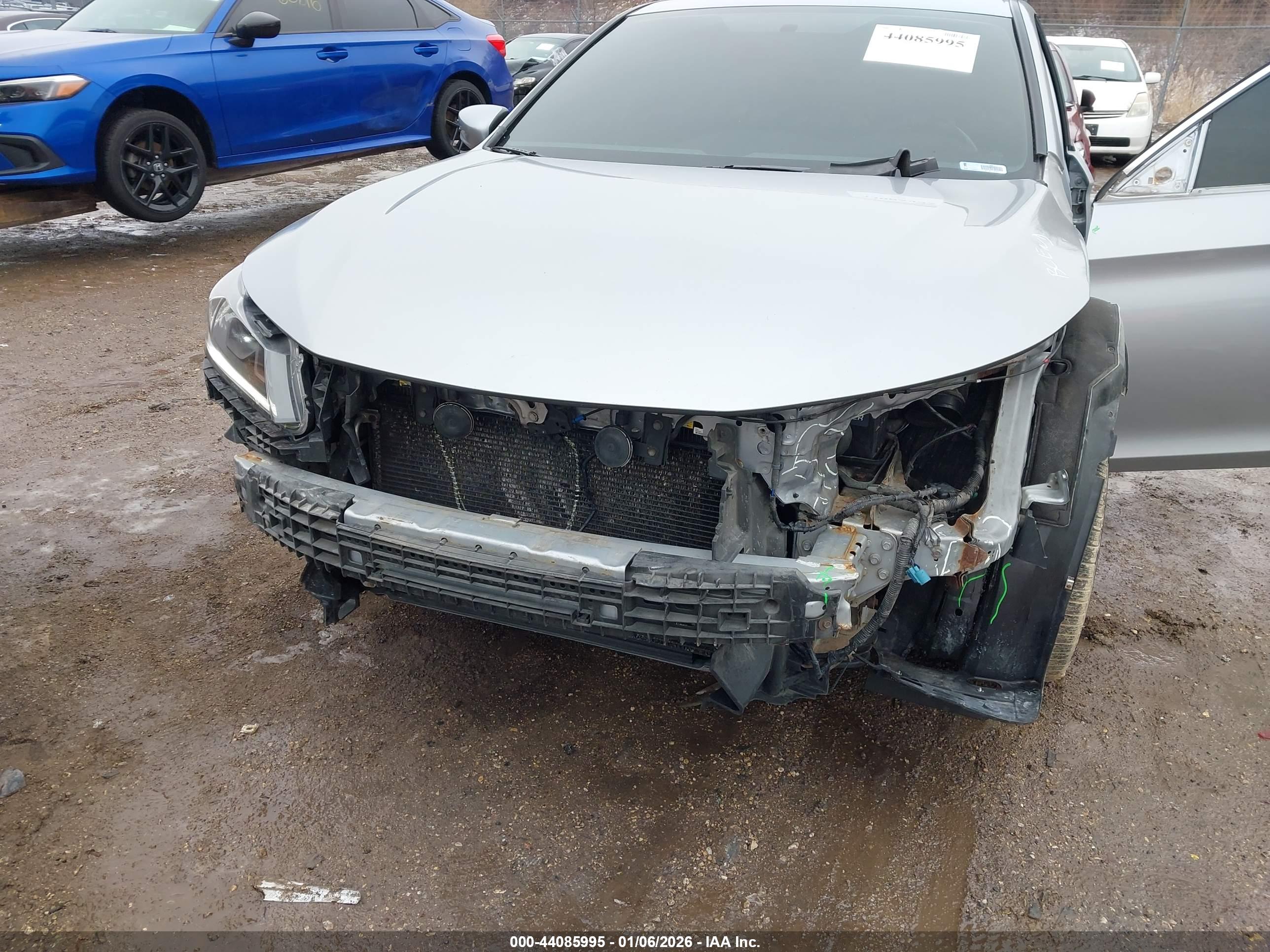 HONDA ACCORD image 6