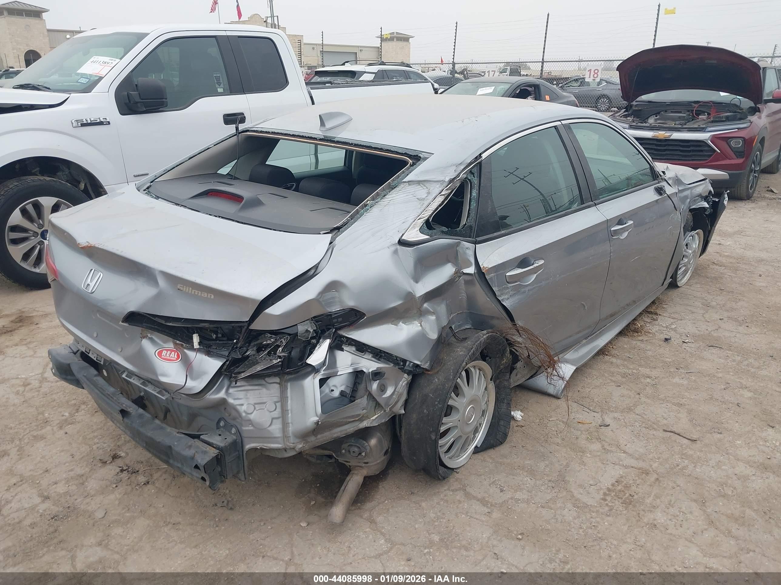 HONDA CIVIC image 4