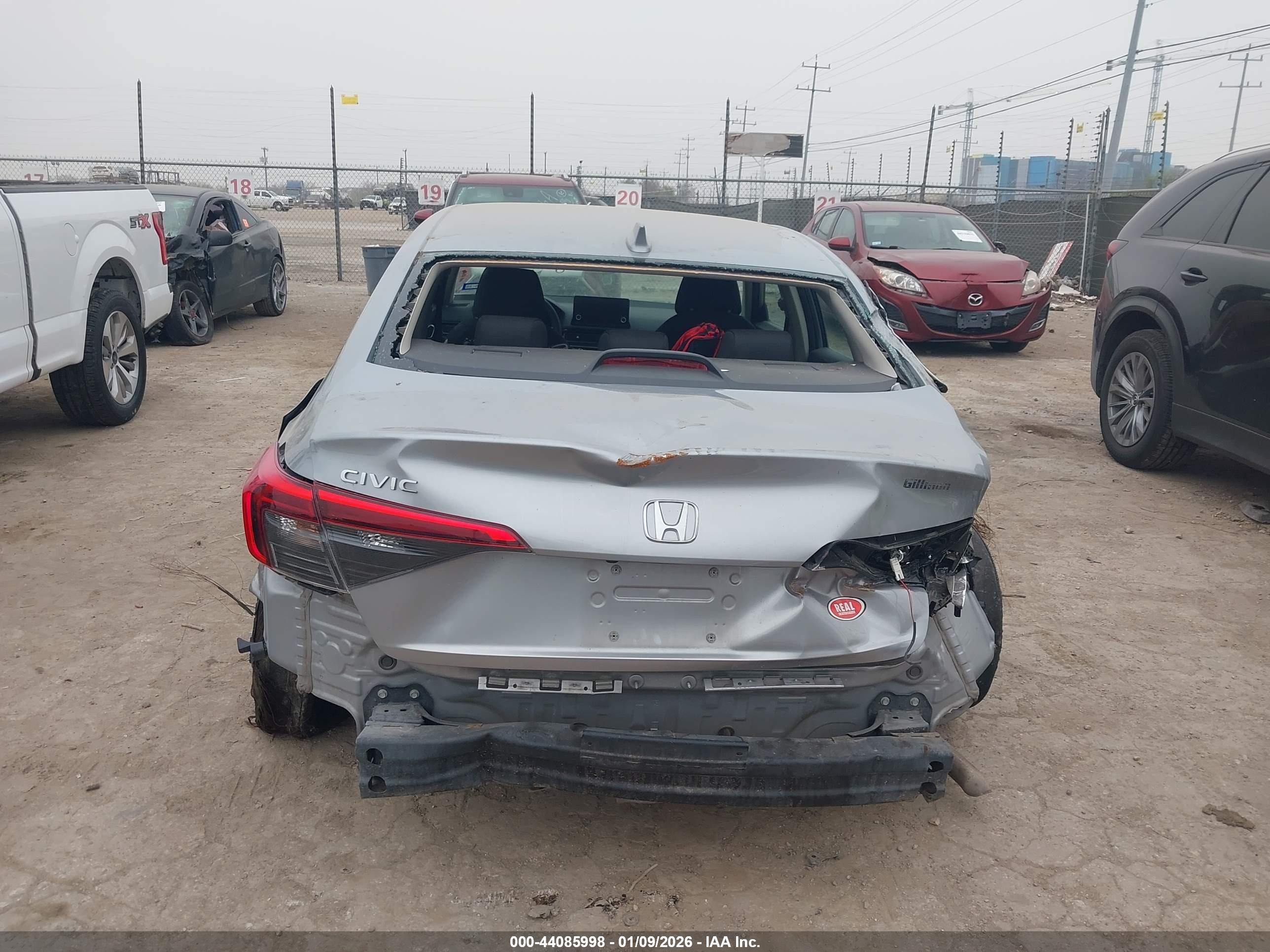HONDA CIVIC image 6