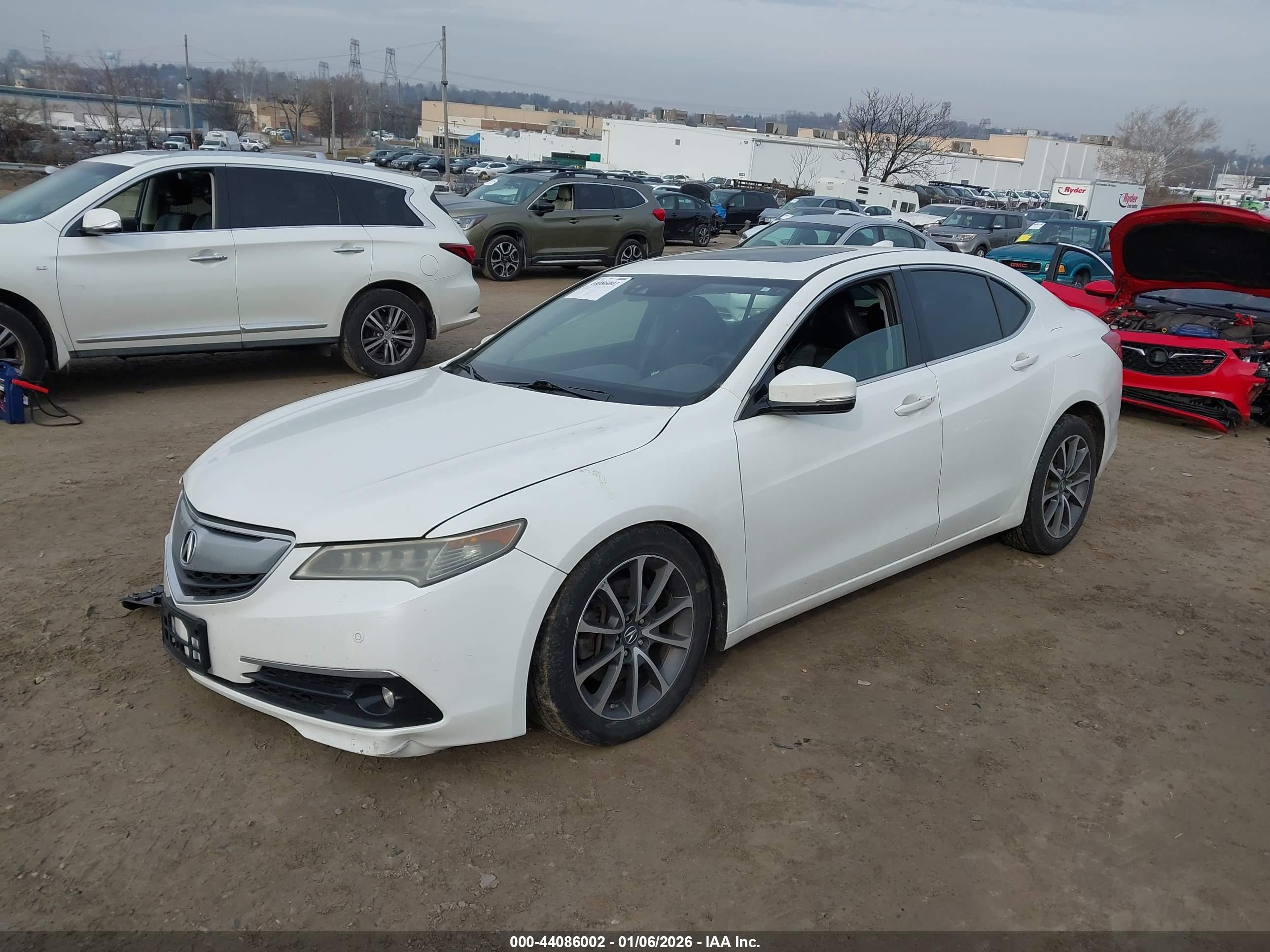 ACURA TLX image 2