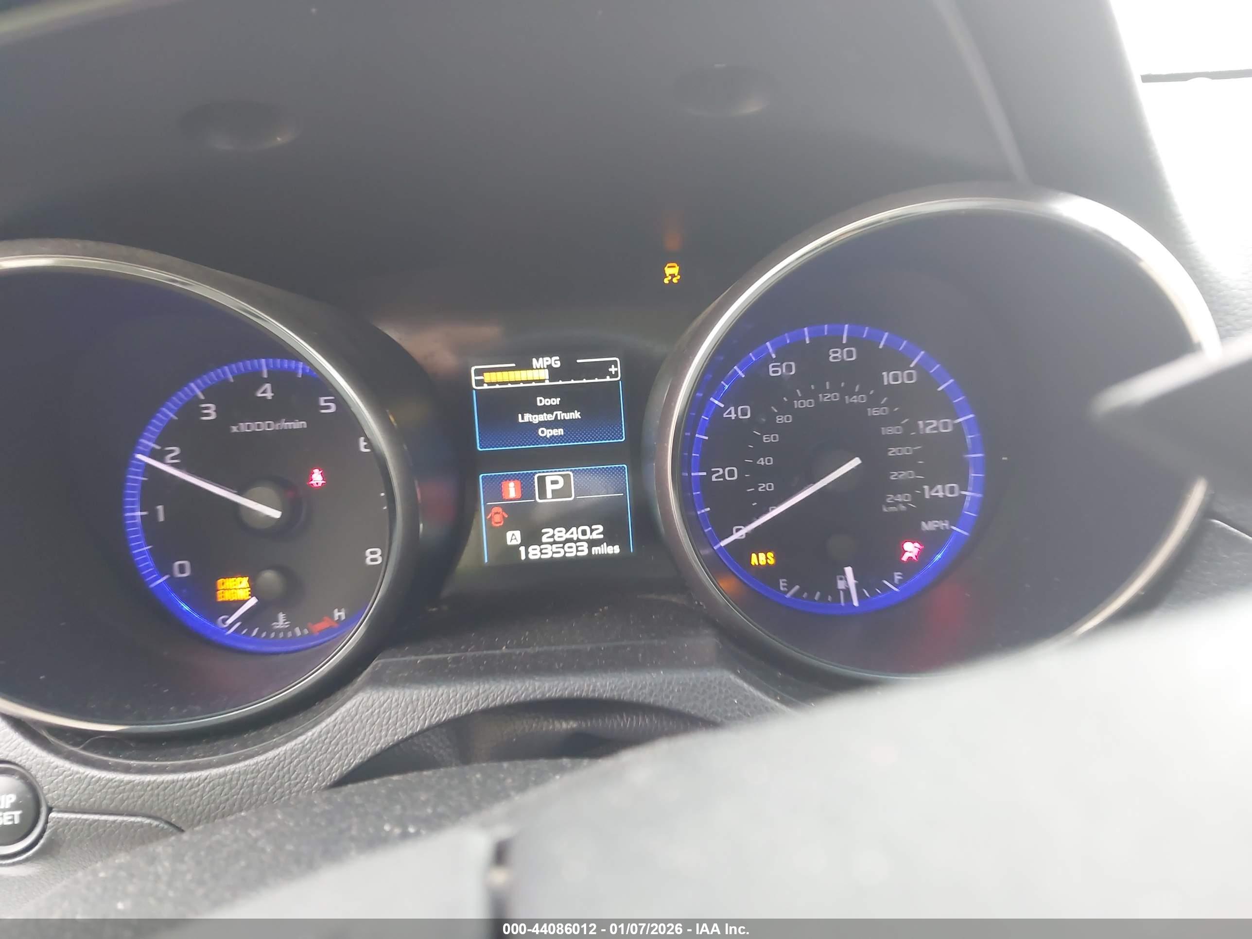 SUBARU OUTBACK image 7