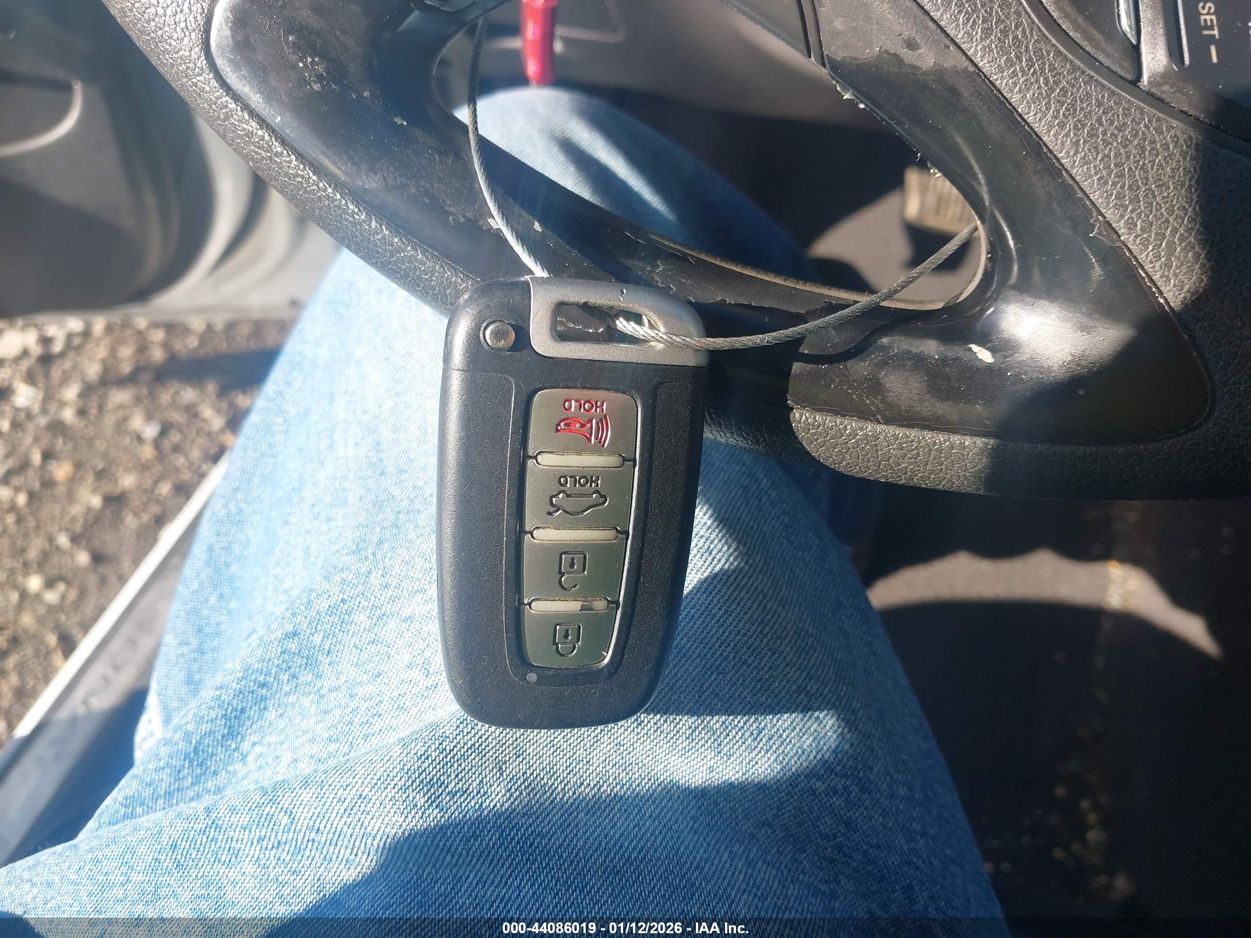 HYUNDAI SONATA image 11