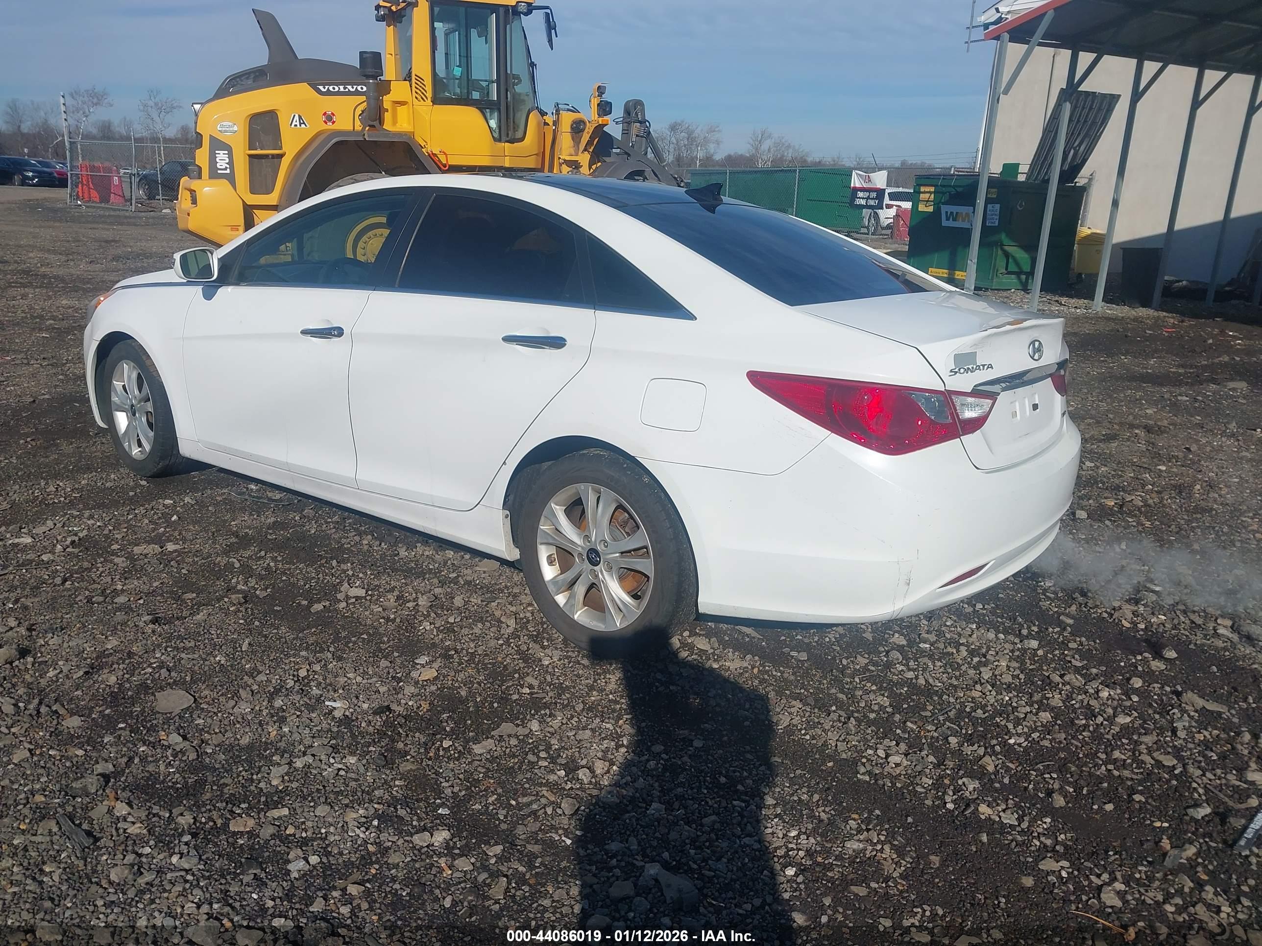 HYUNDAI SONATA image 3
