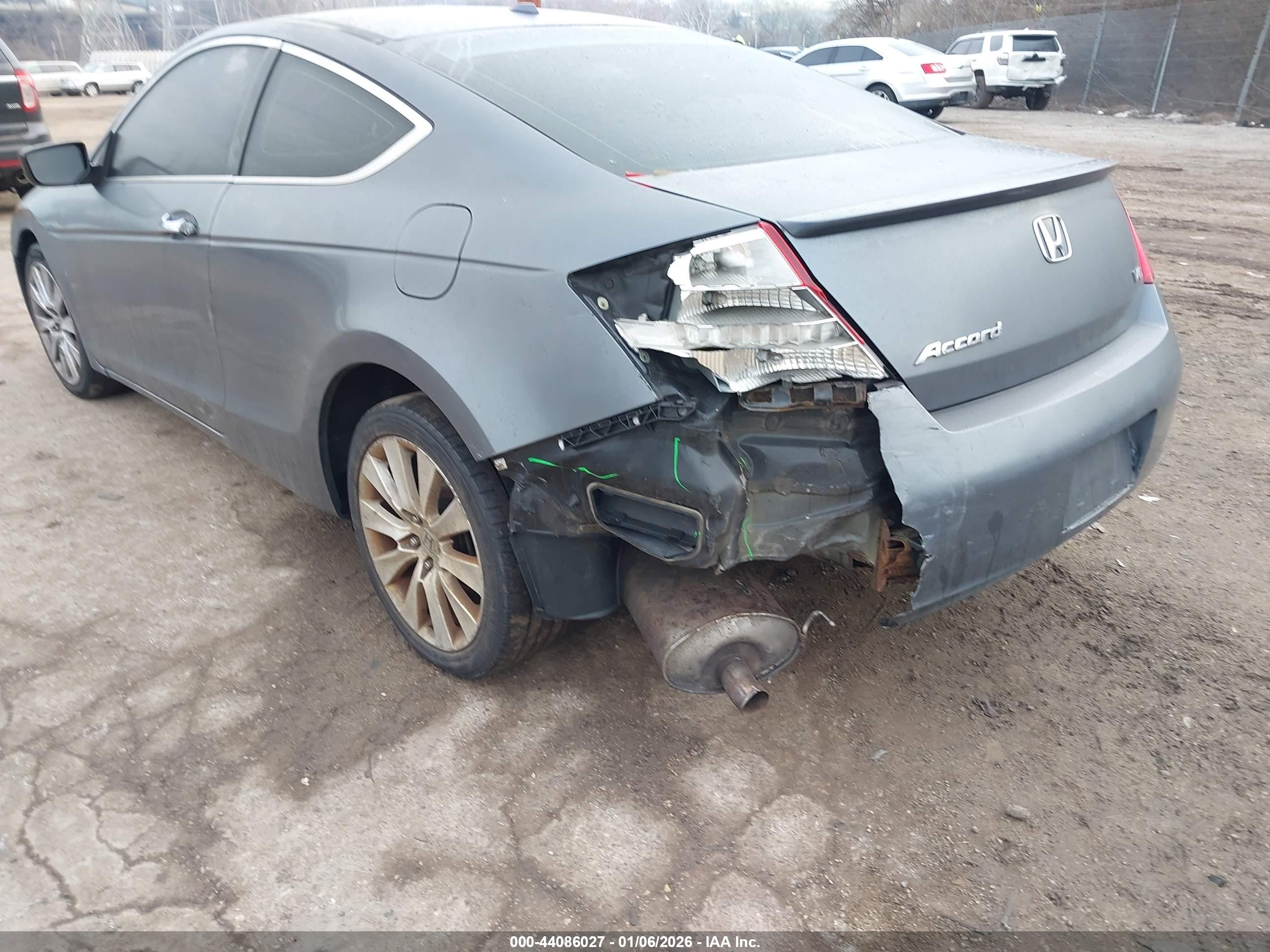 HONDA ACCORD image 6