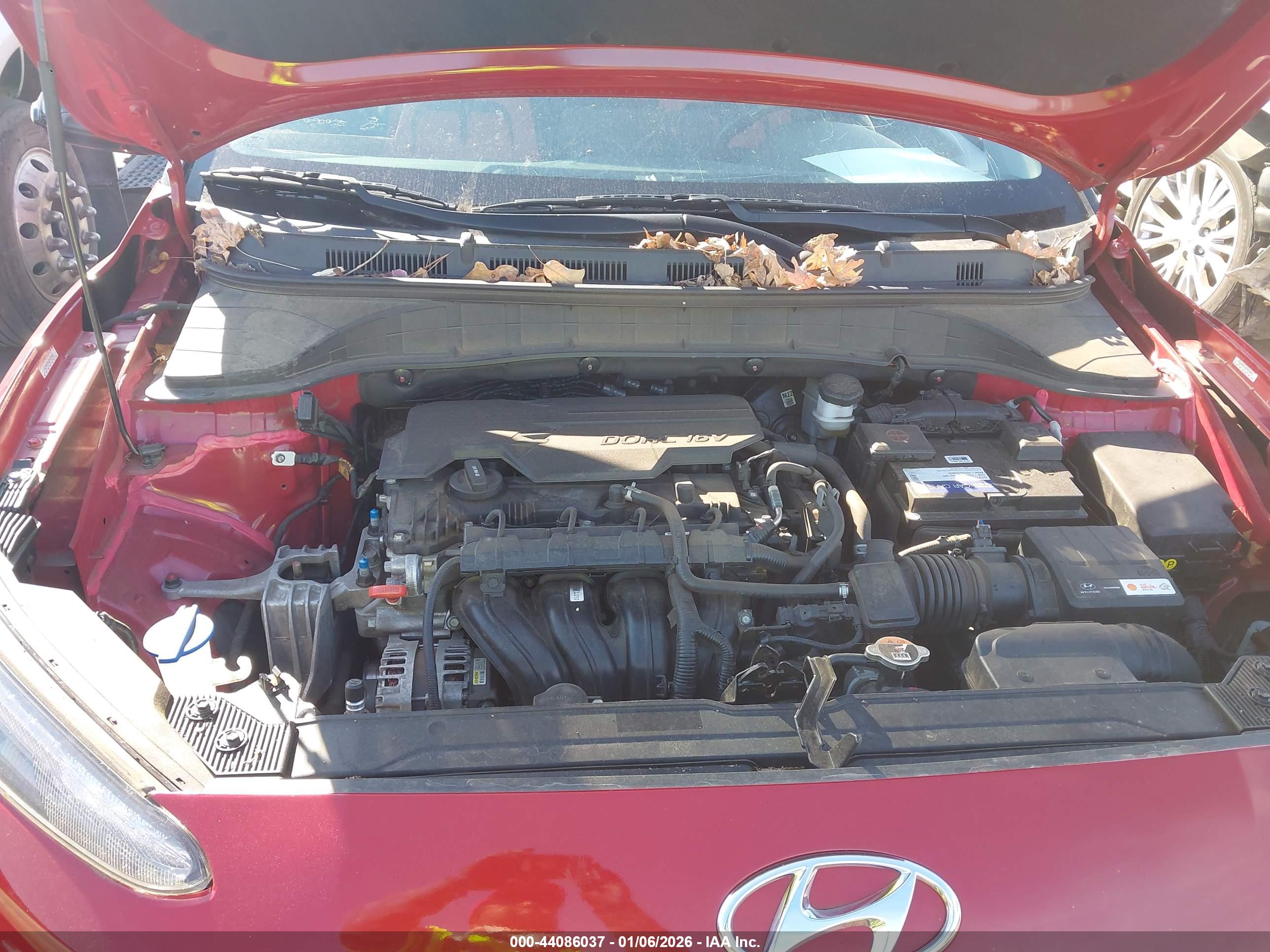 HYUNDAI KONA image 10