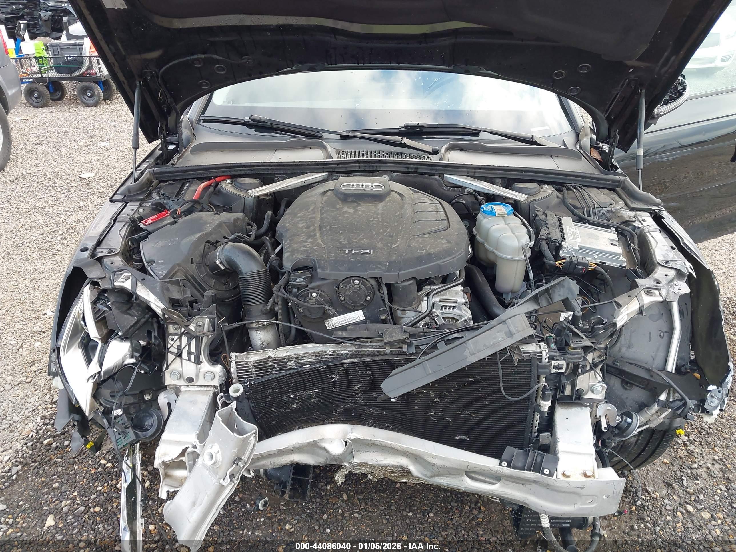 AUDI A4 image 10