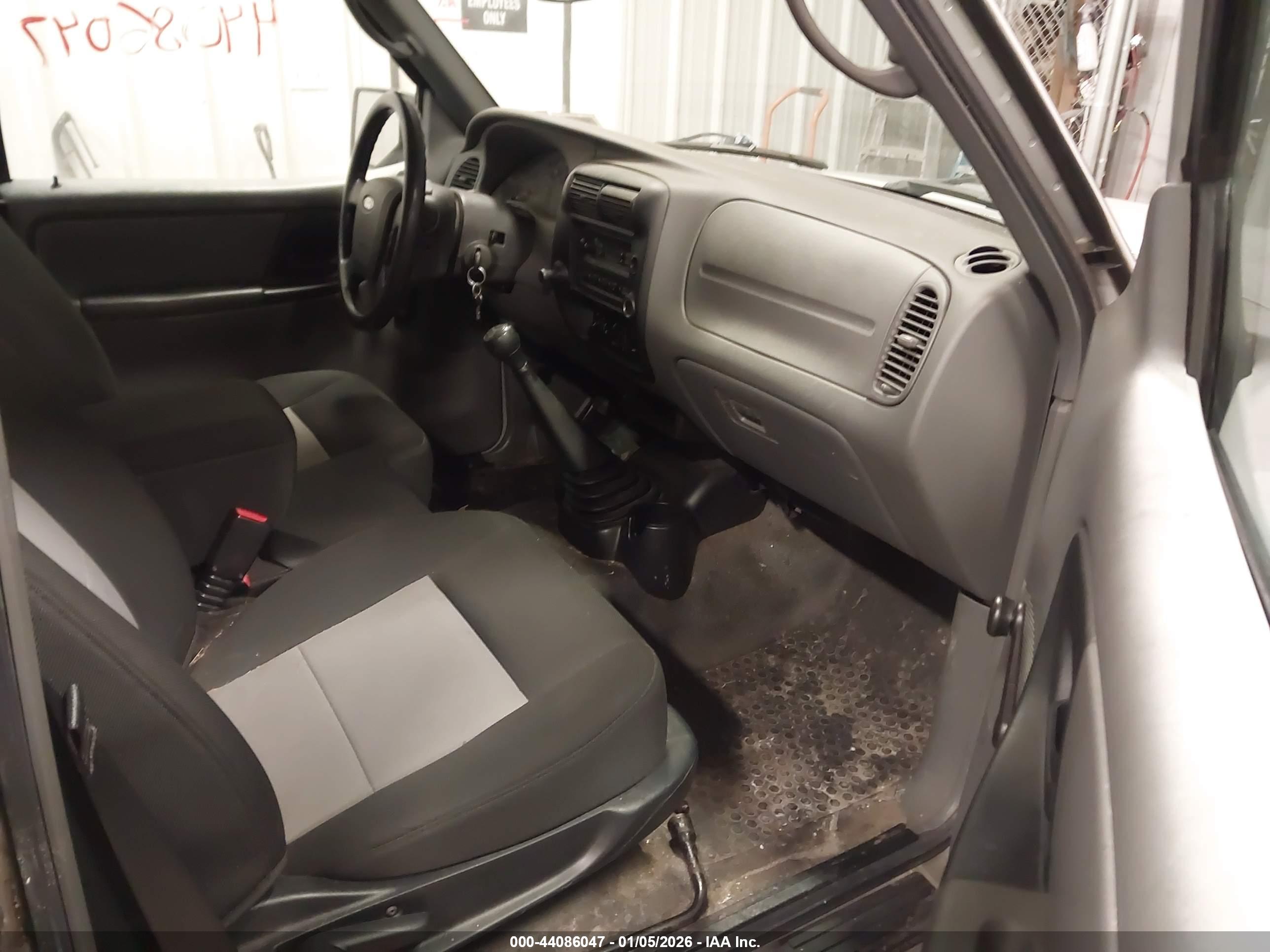 FORD RANGER image 5