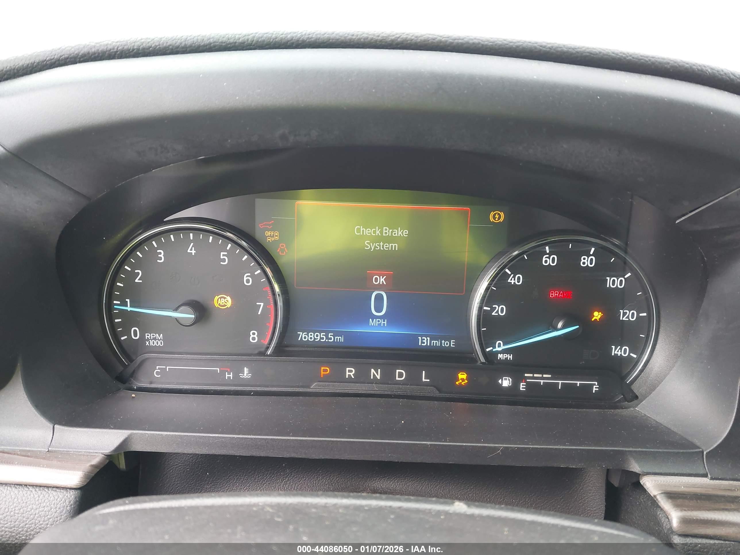 FORD EXPLORER image 7