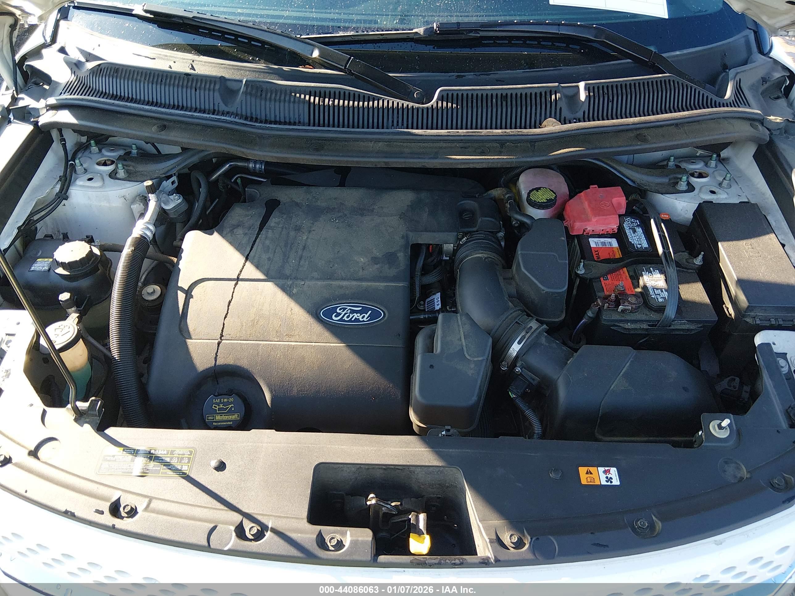 FORD EXPLORER image 10