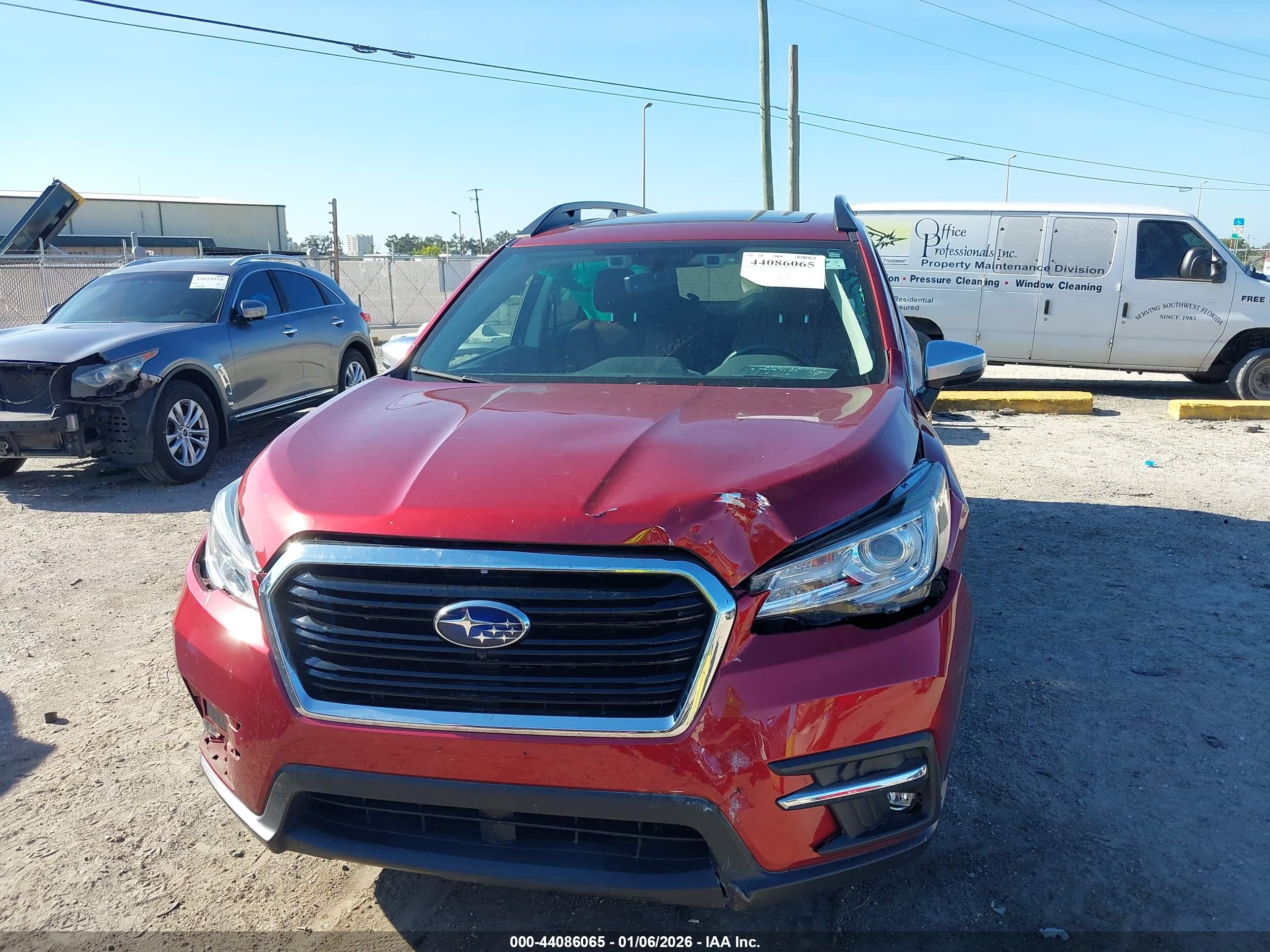 SUBARU ASCENT image 6