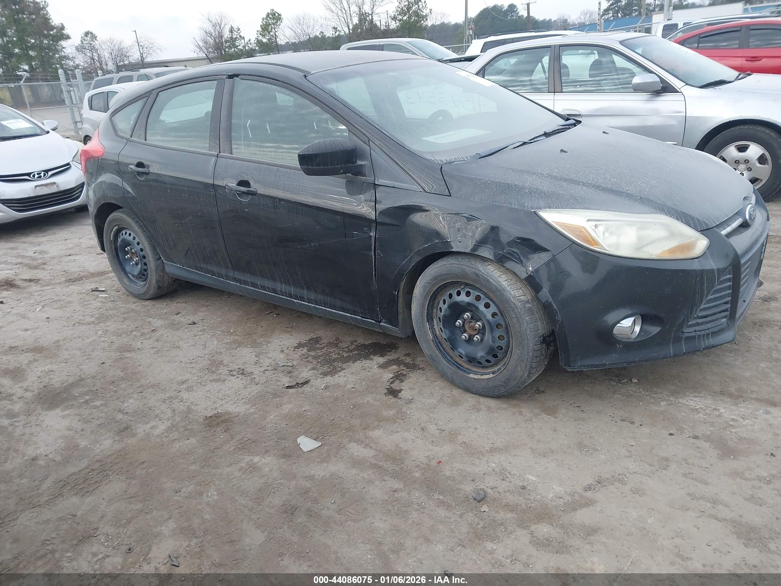 FORD FOCUS image 6