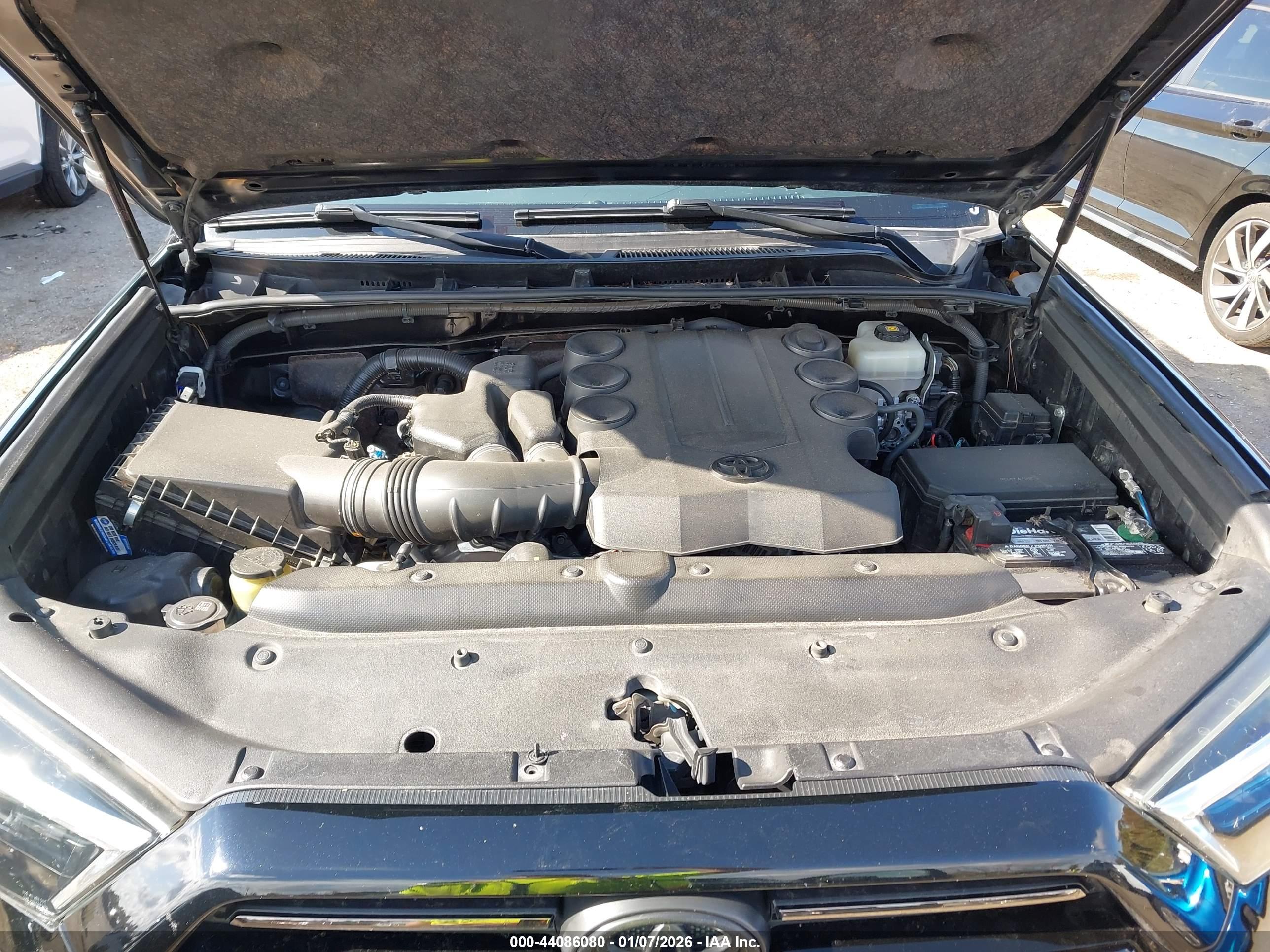 TOYOTA 4RUNNER image 10