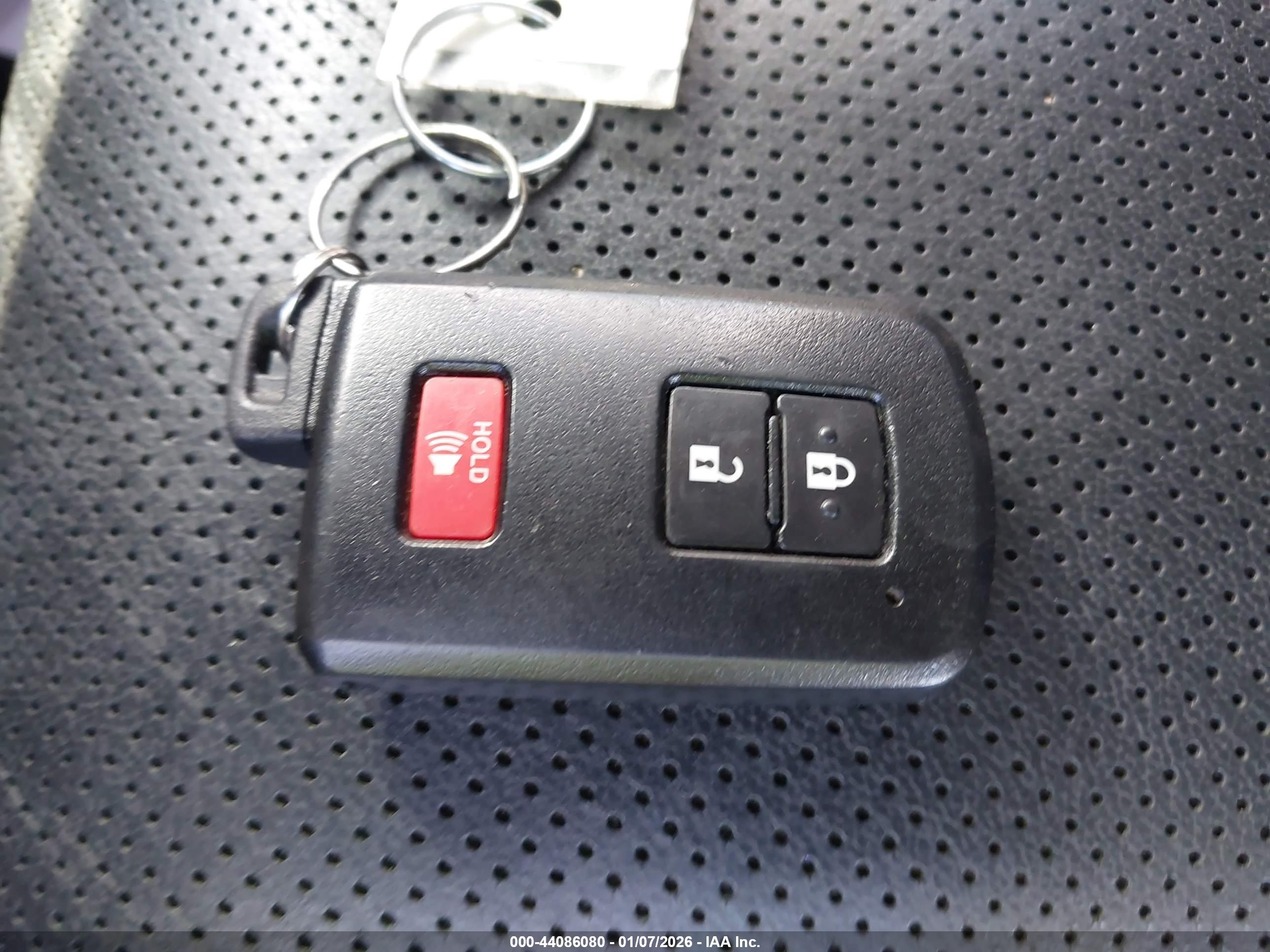TOYOTA 4RUNNER image 11