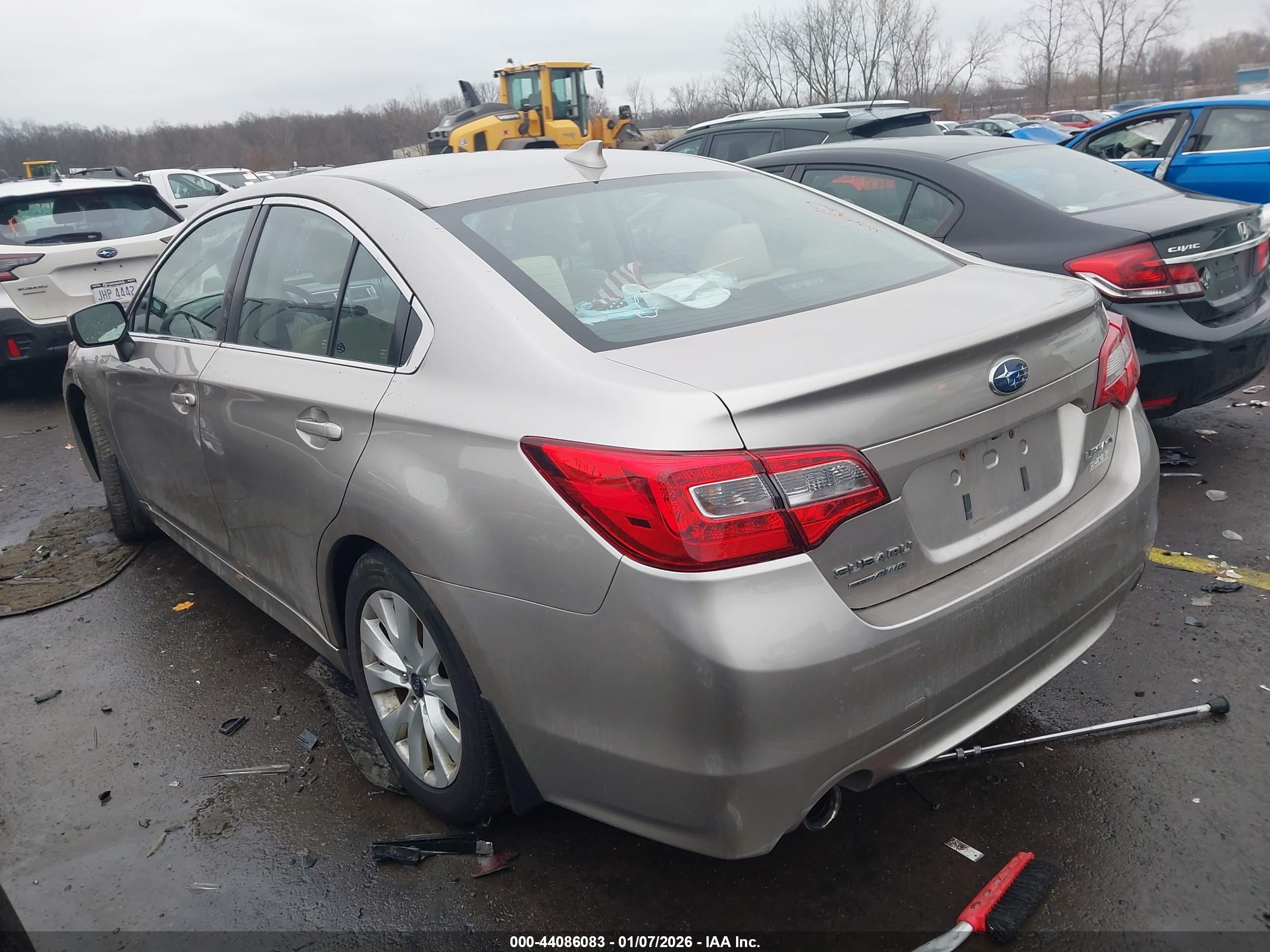 SUBARU LEGACY image 3