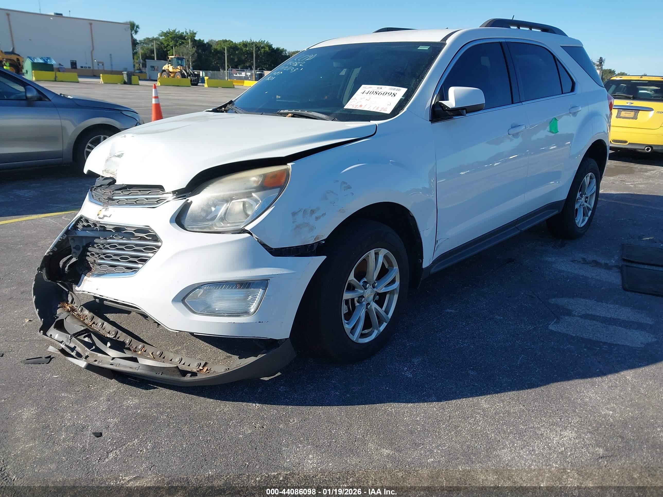 CHEVROLET EQUINOX image 6