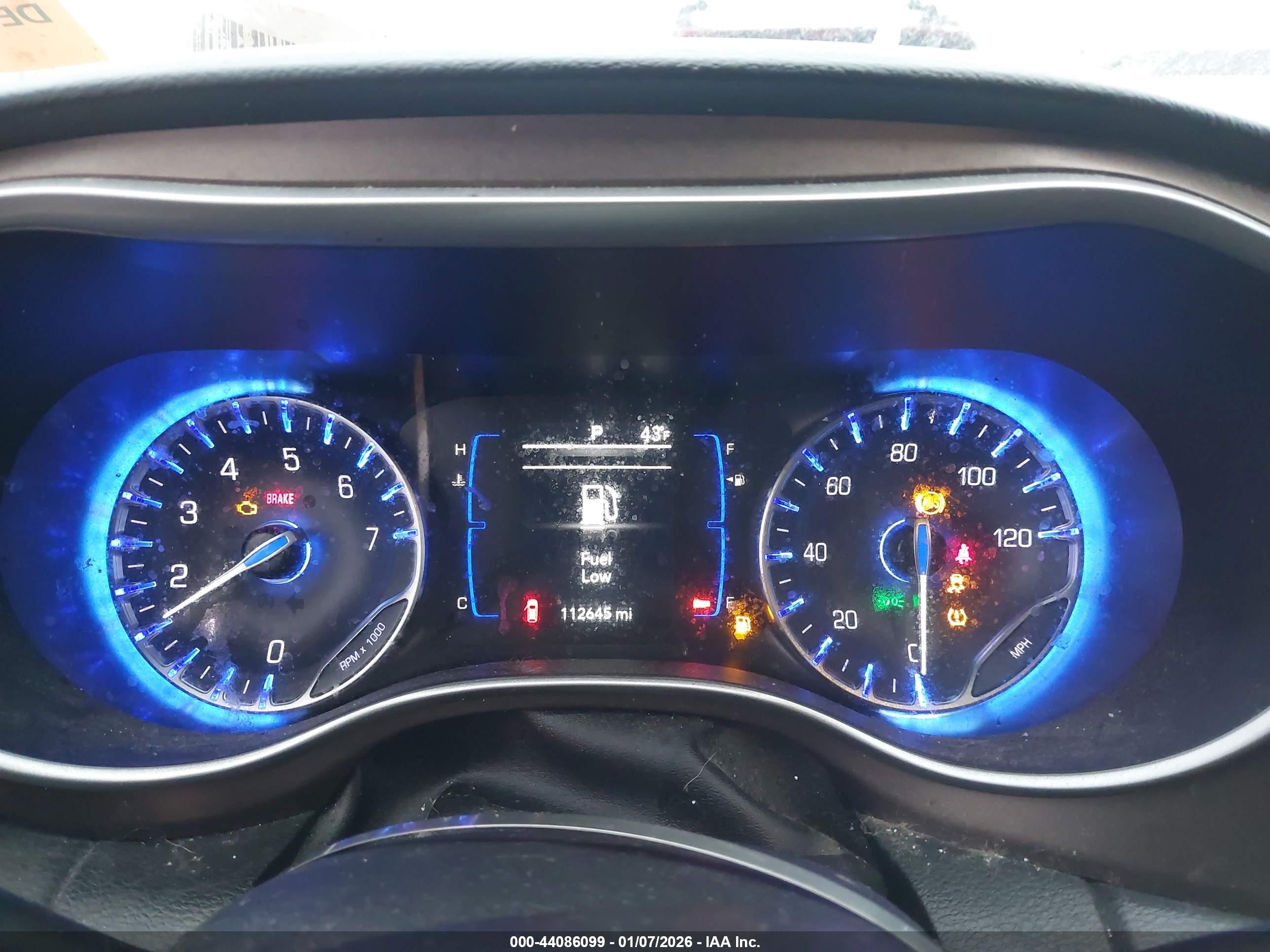 CHRYSLER PACIFICA image 7