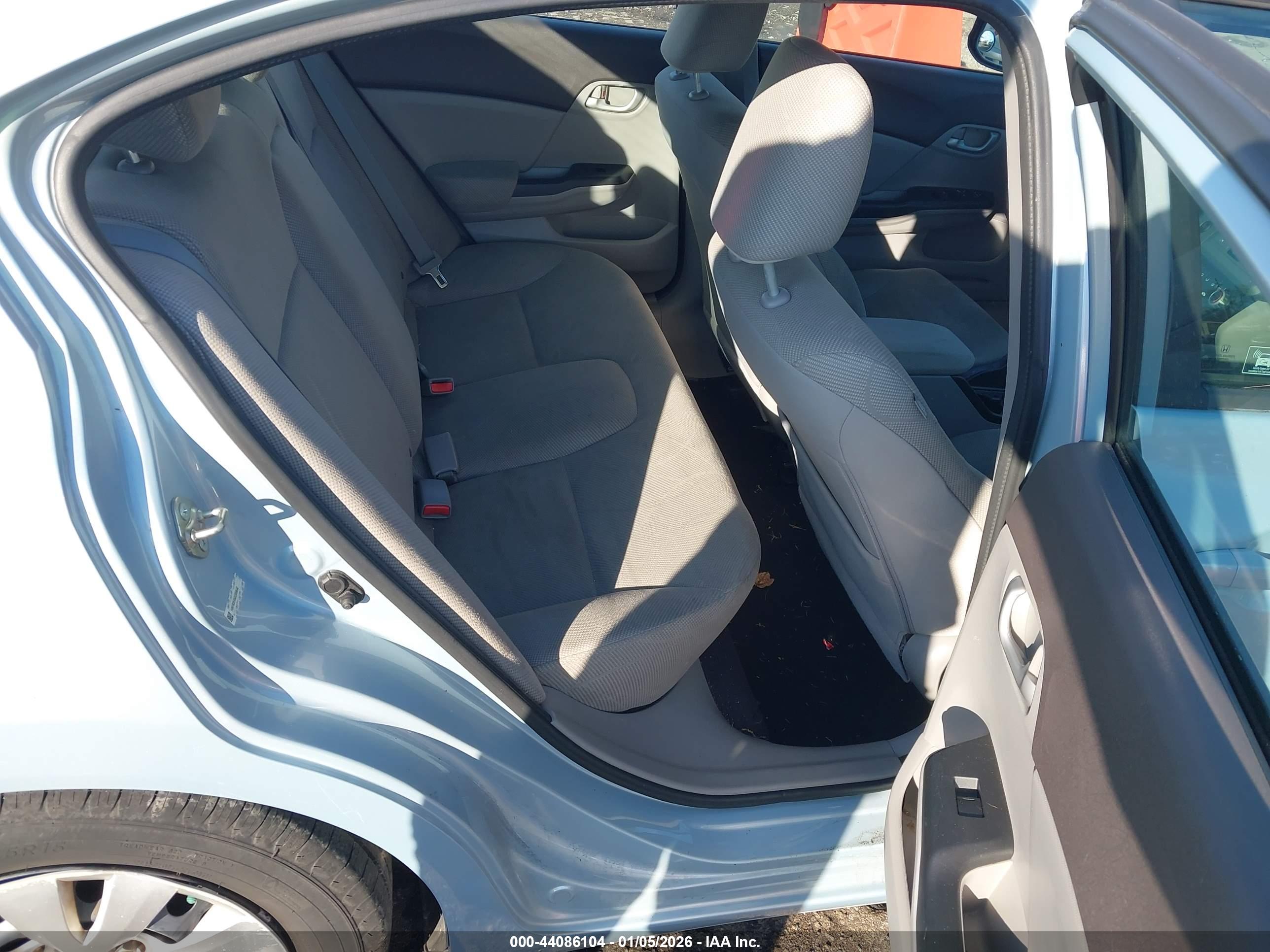 HONDA CIVIC image 8