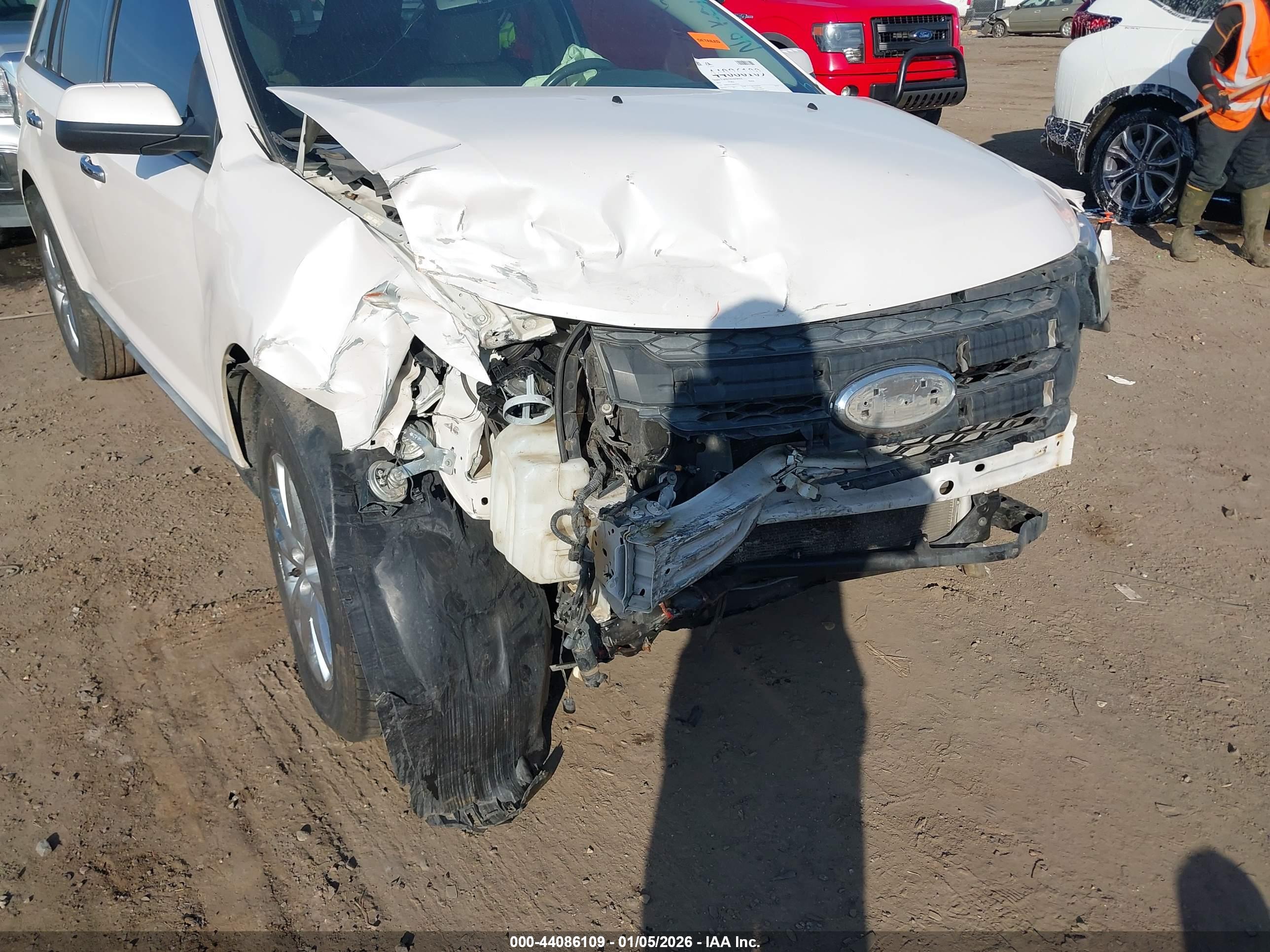 FORD EDGE image 6