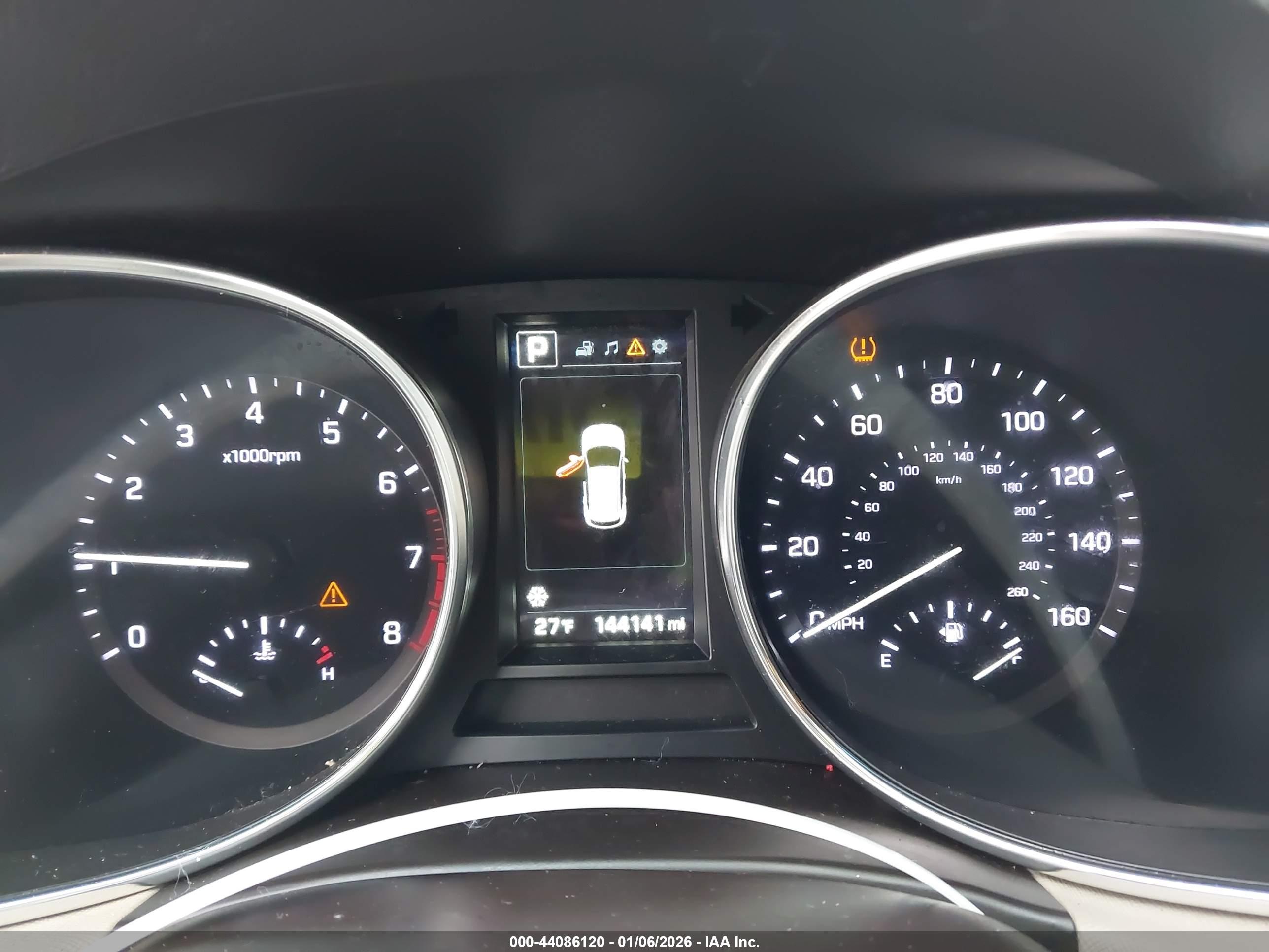 HYUNDAI SANTA image 7