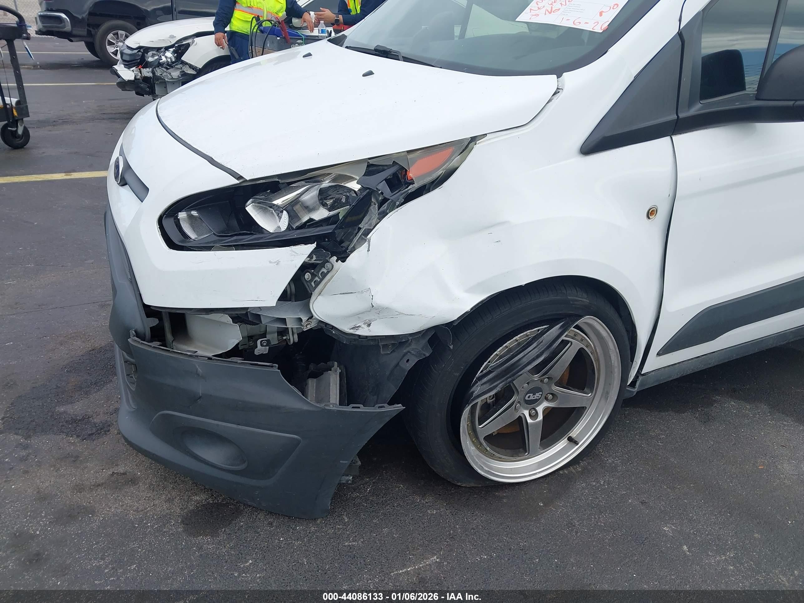 FORD TRANSIT image 6