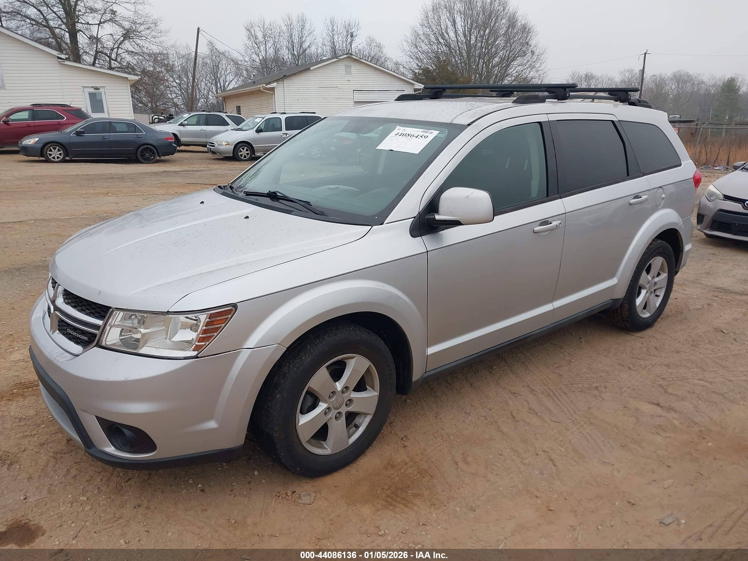 DODGE JOURNEY image 2