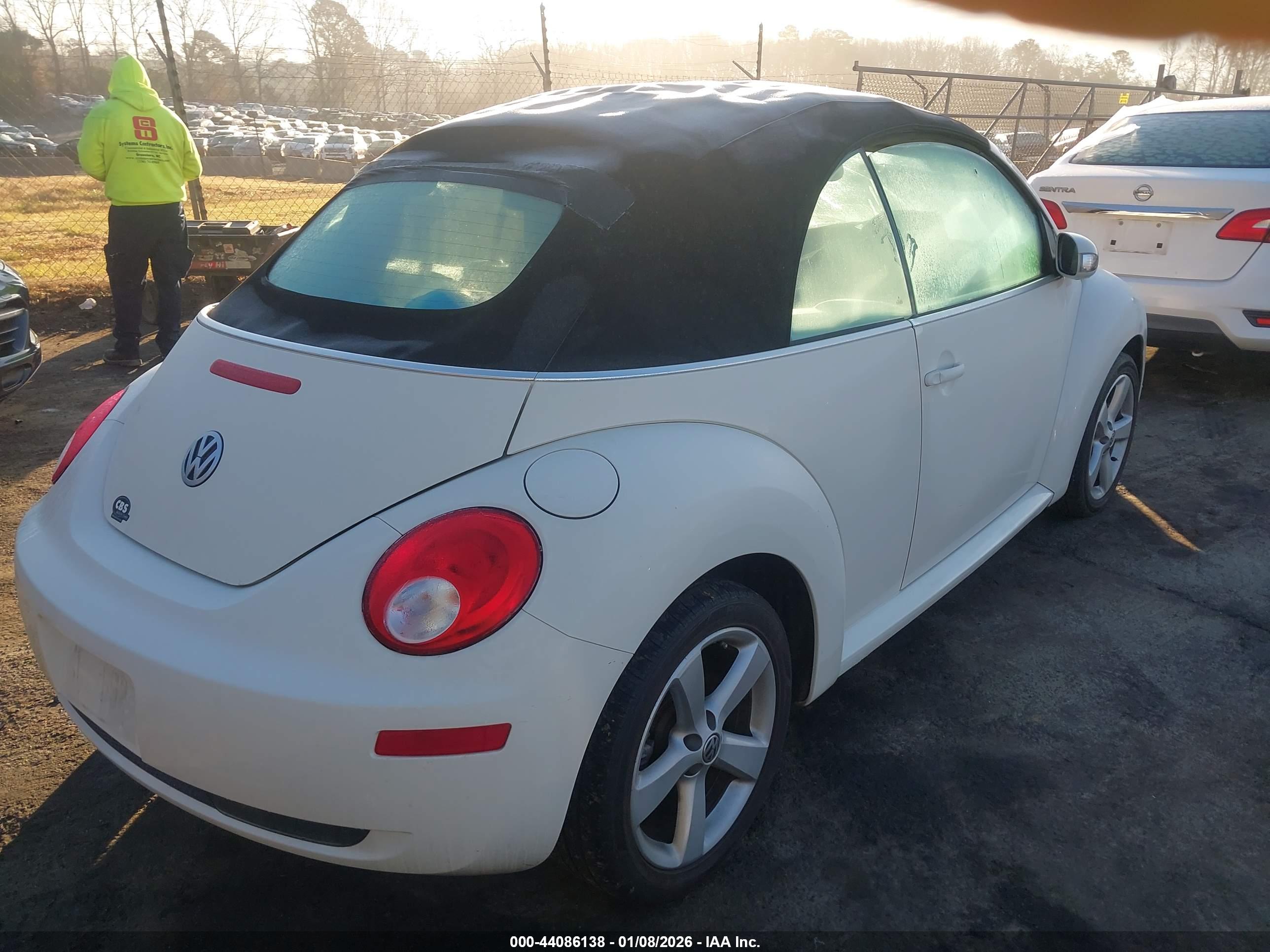 VOLKSWAGEN NEW image 4