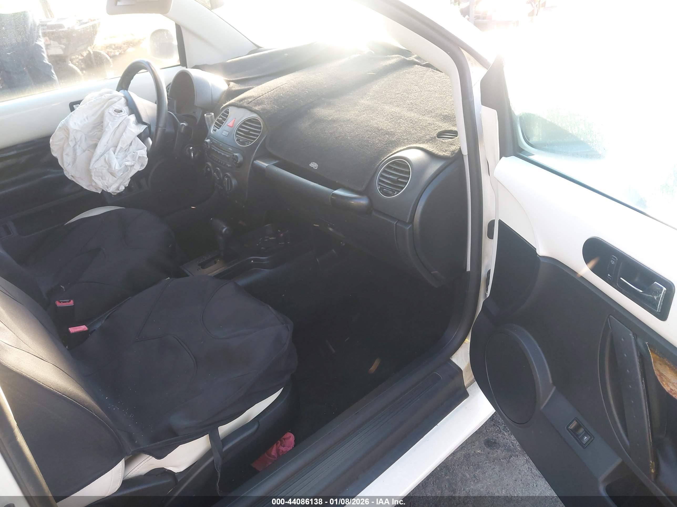 VOLKSWAGEN NEW image 5