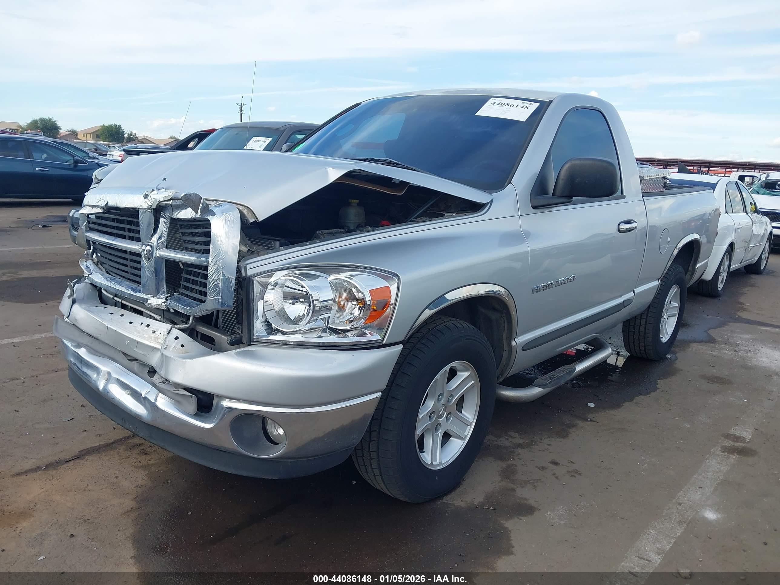 DODGE RAM image 2