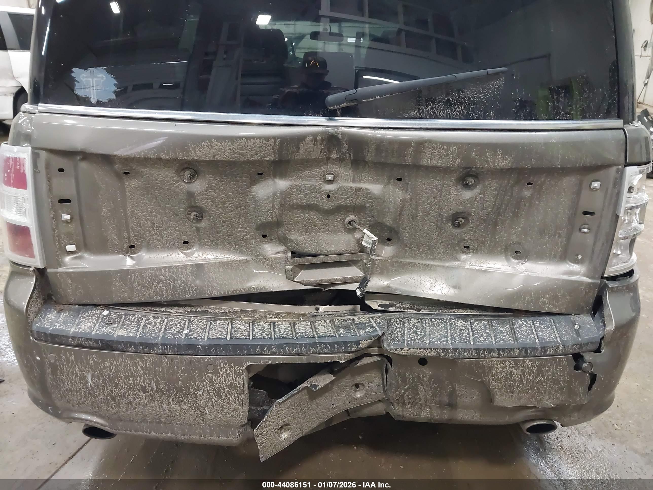 FORD FLEX image 6