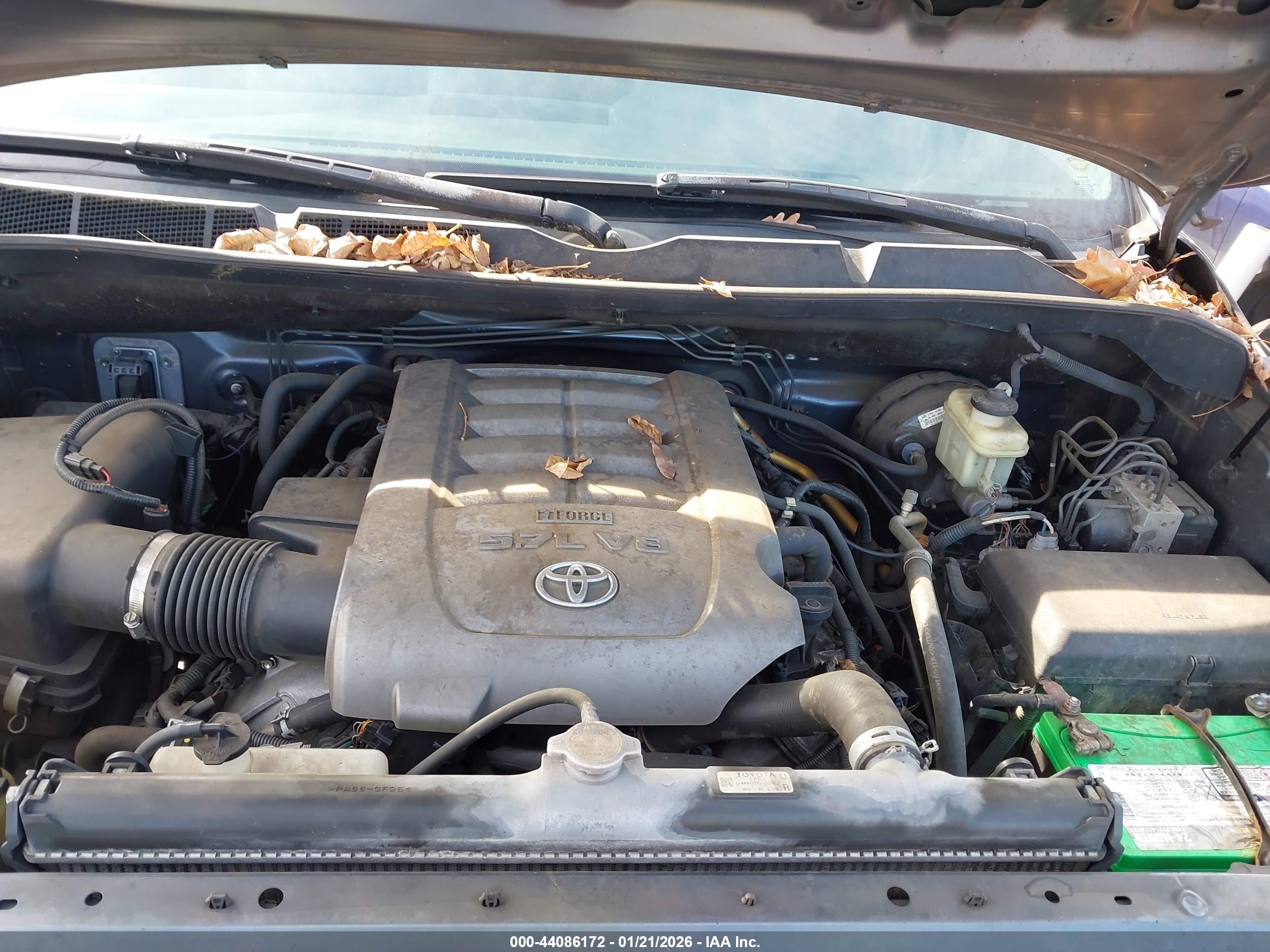 TOYOTA TUNDRA image 10