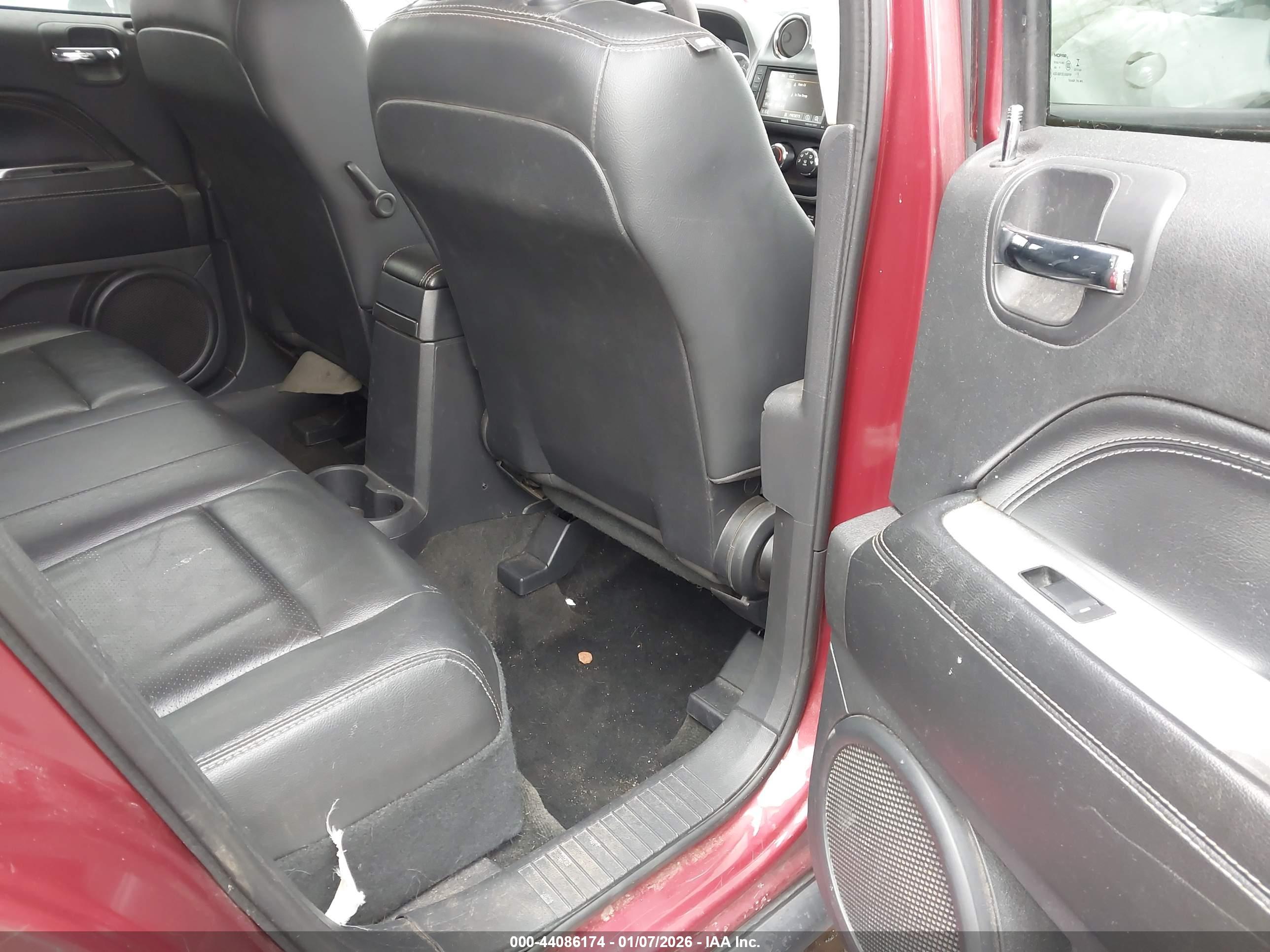 JEEP COMPASS image 8