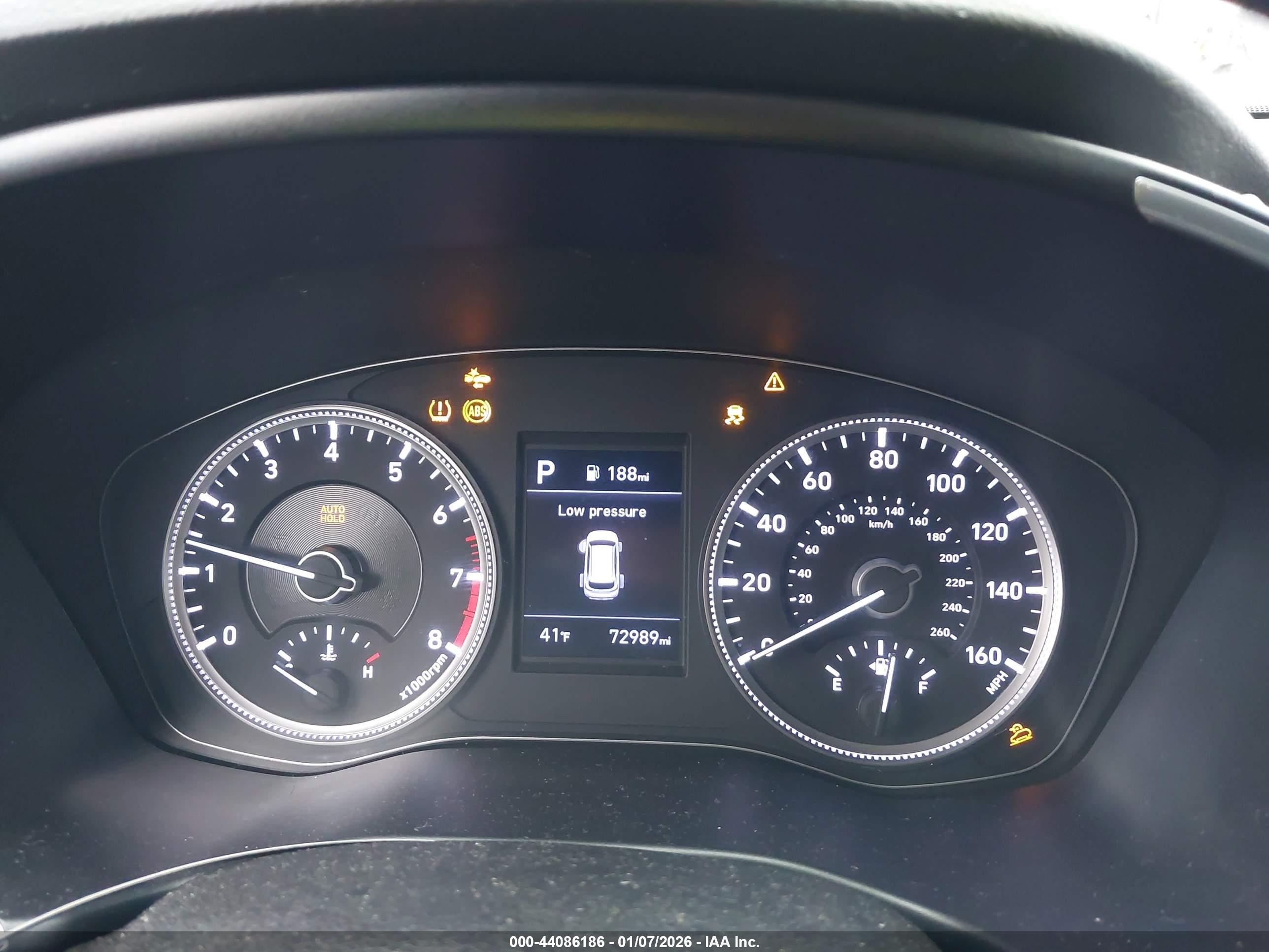 HYUNDAI SANTA image 7