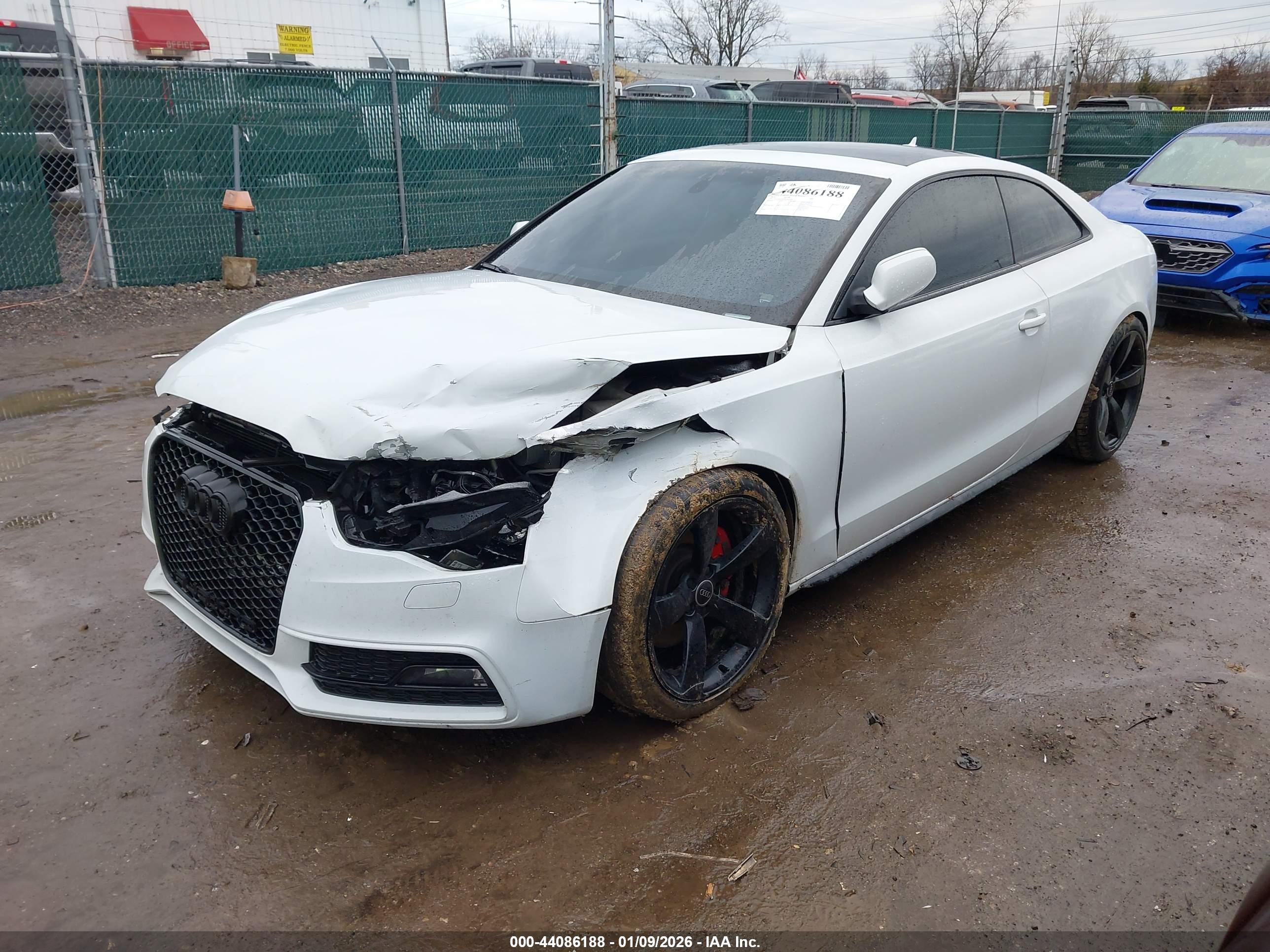 AUDI S5 image 2
