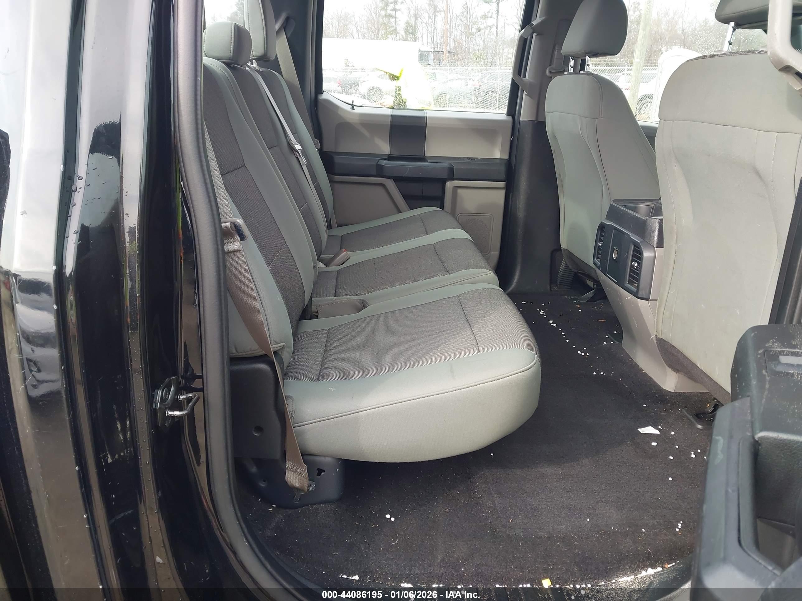 FORD F-150 image 8