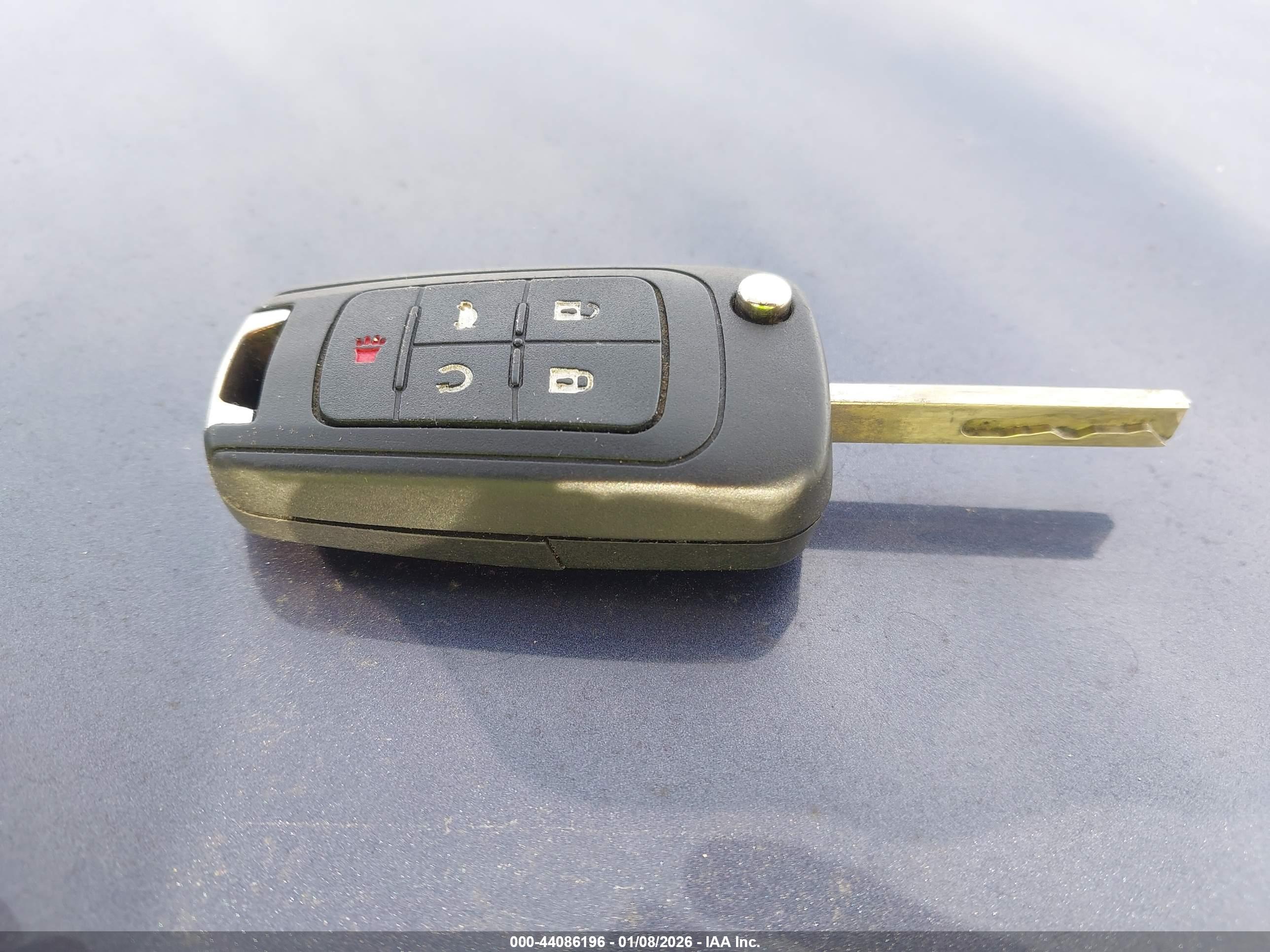 BUICK LACROSSE image 11