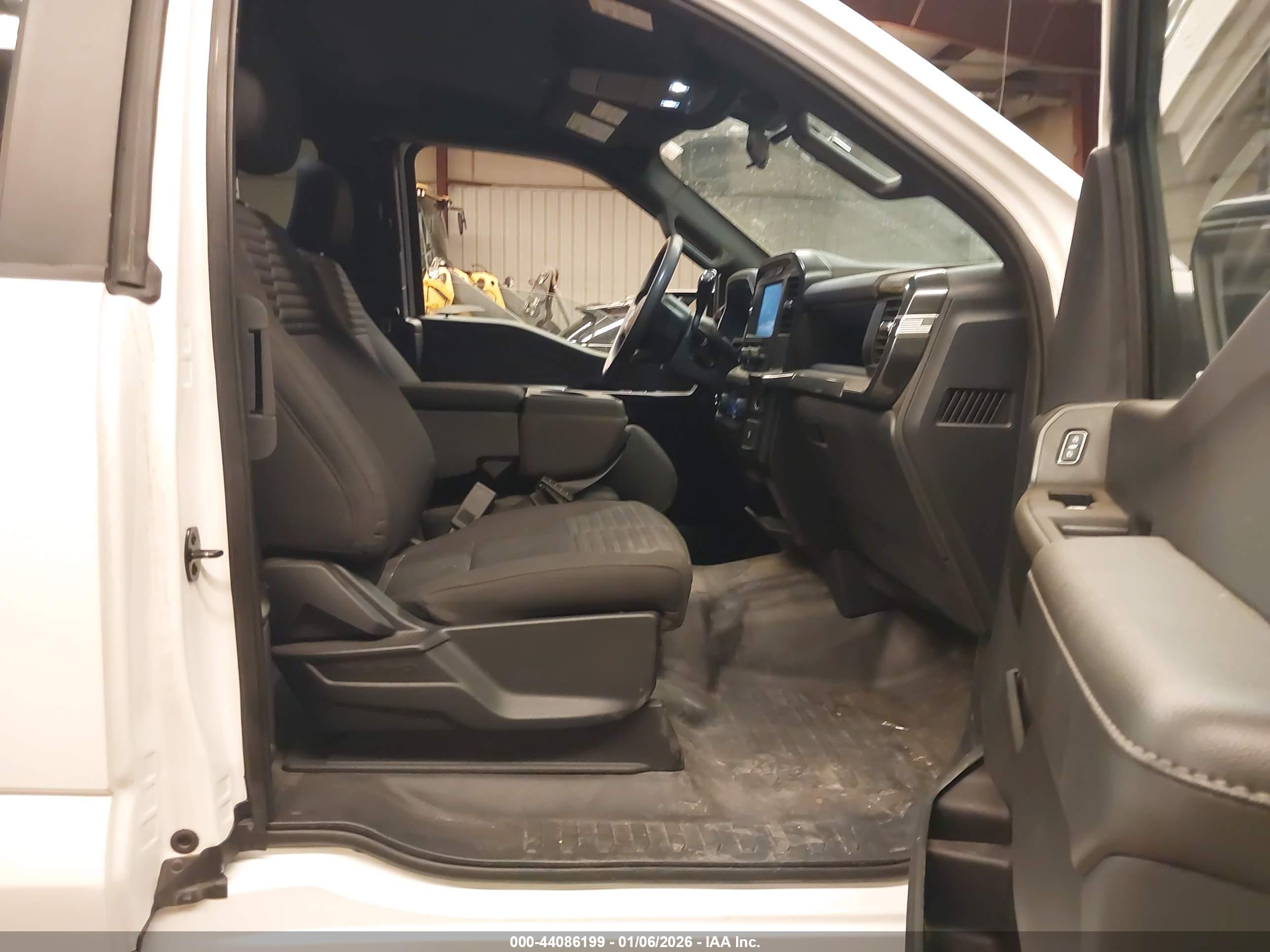FORD F-150 image 5