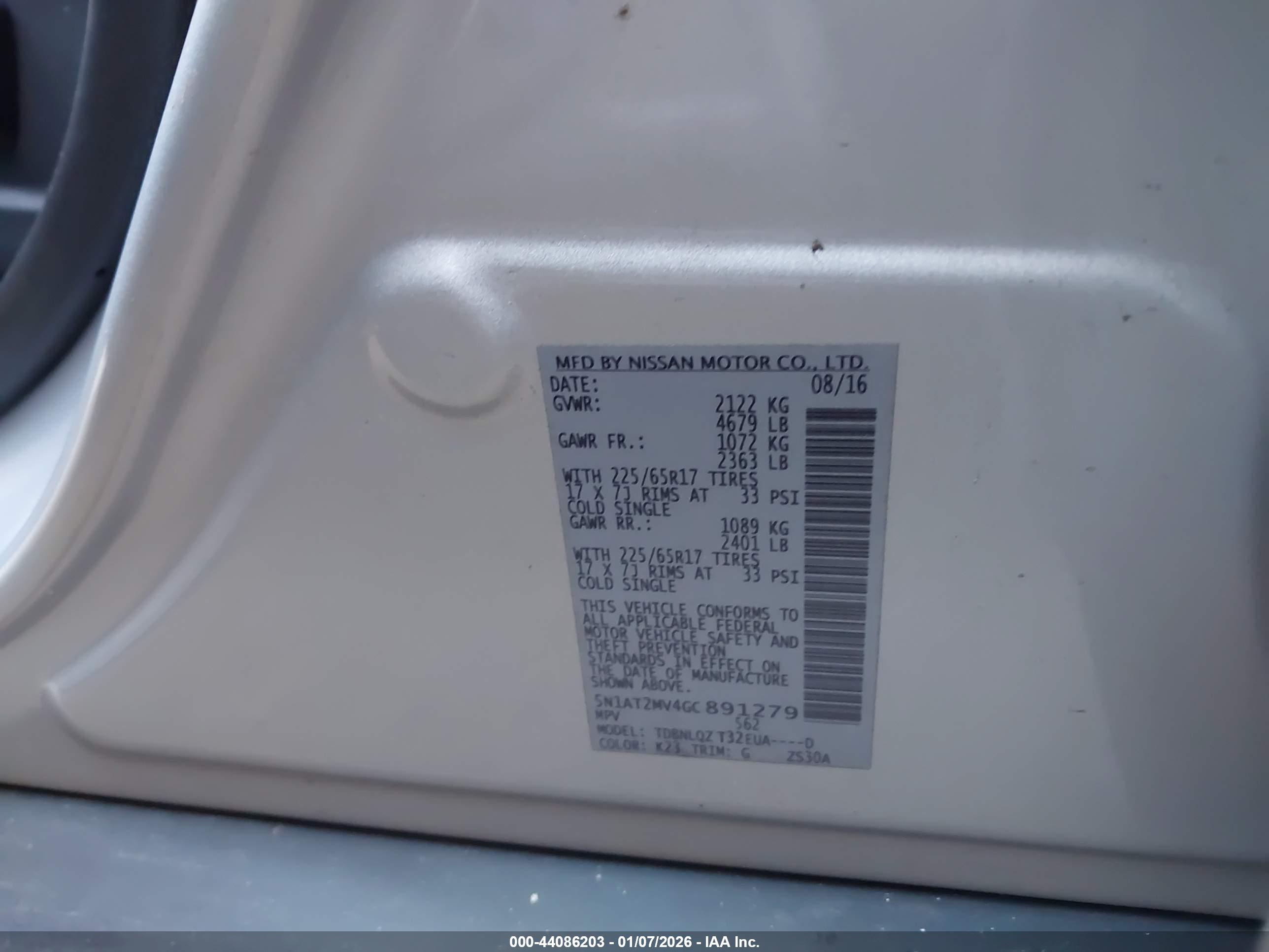 NISSAN ROGUE image 9