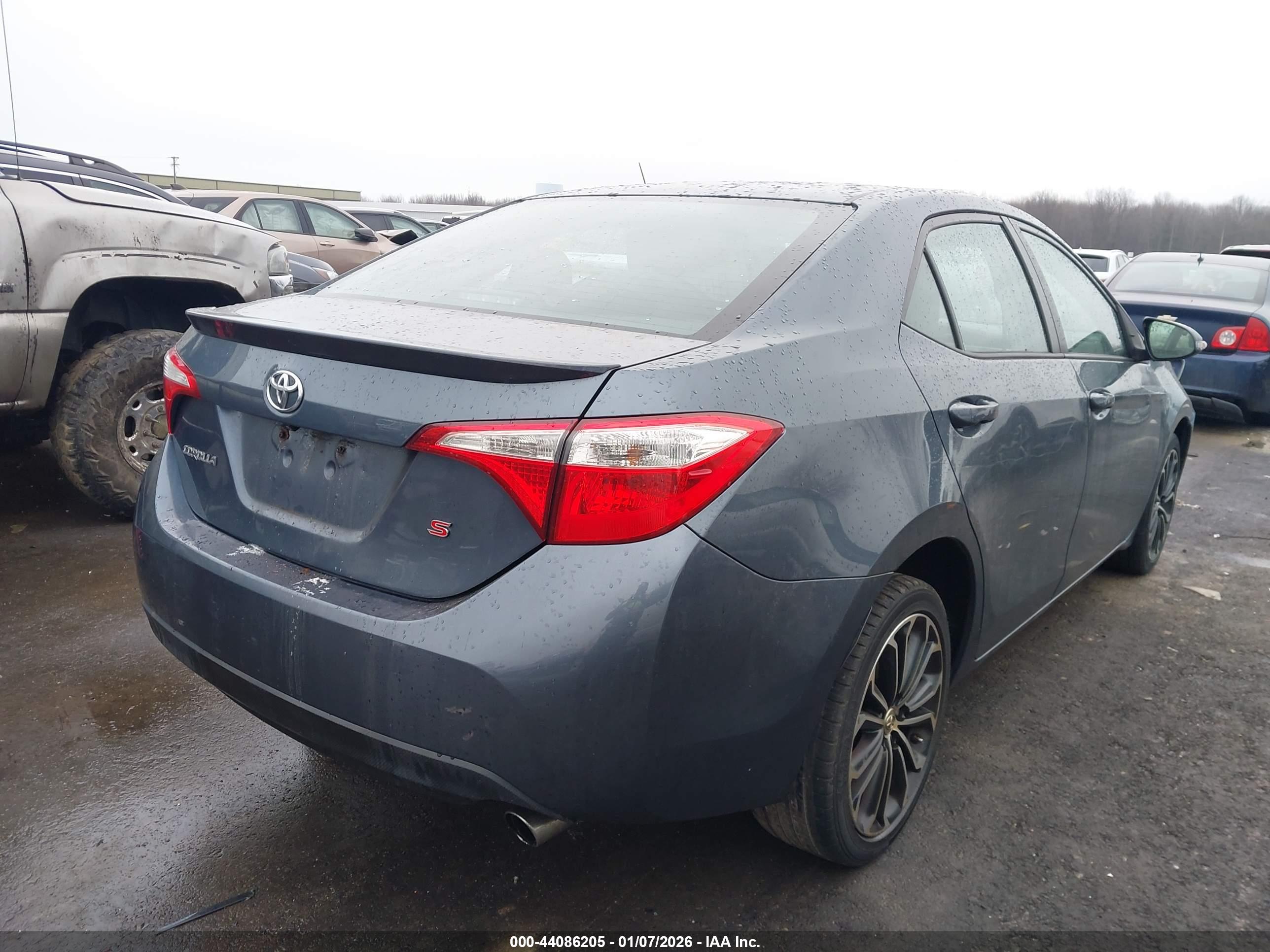 TOYOTA COROLLA image 4