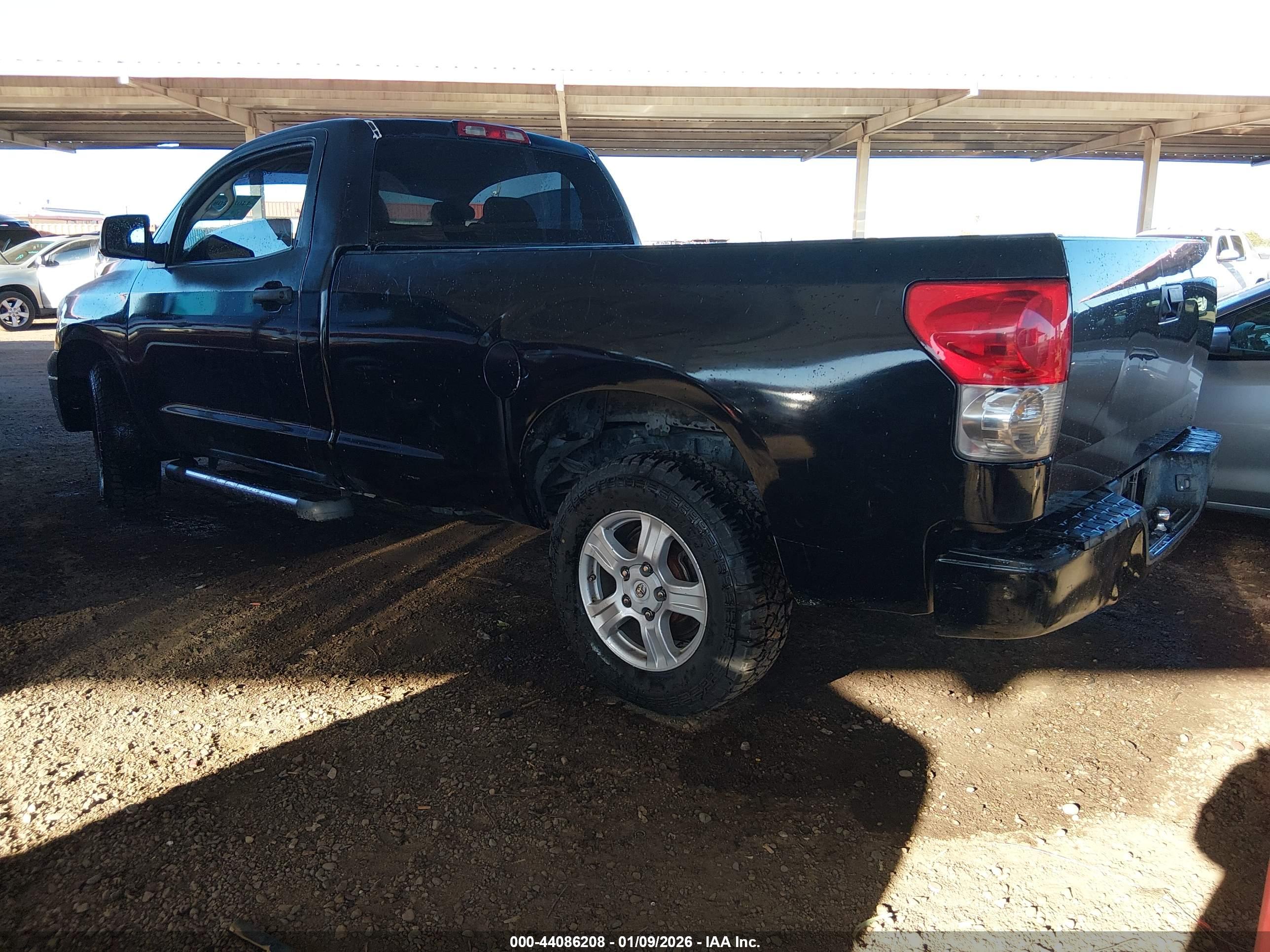 TOYOTA TUNDRA image 3