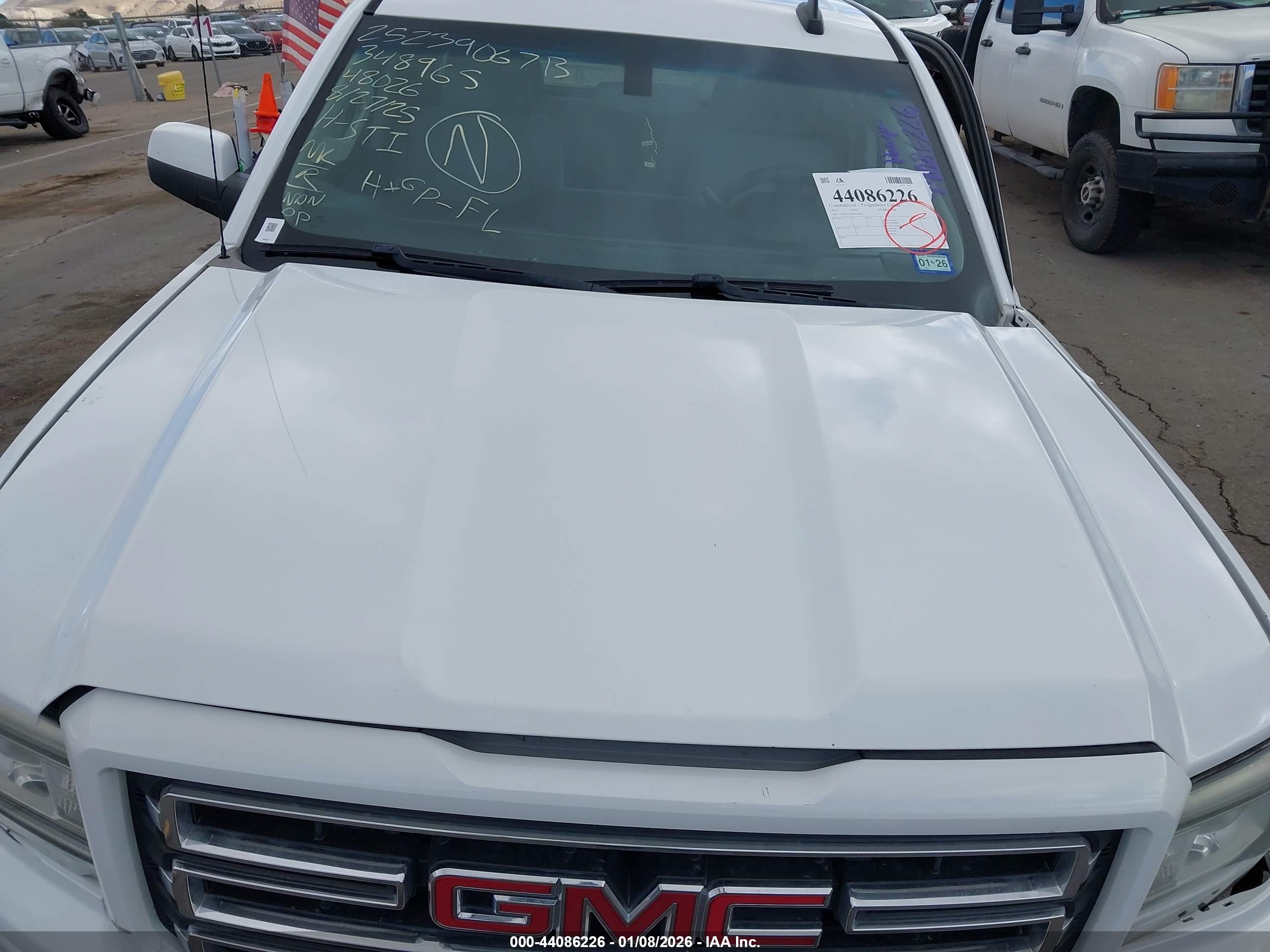 GMC SIERRA image 10