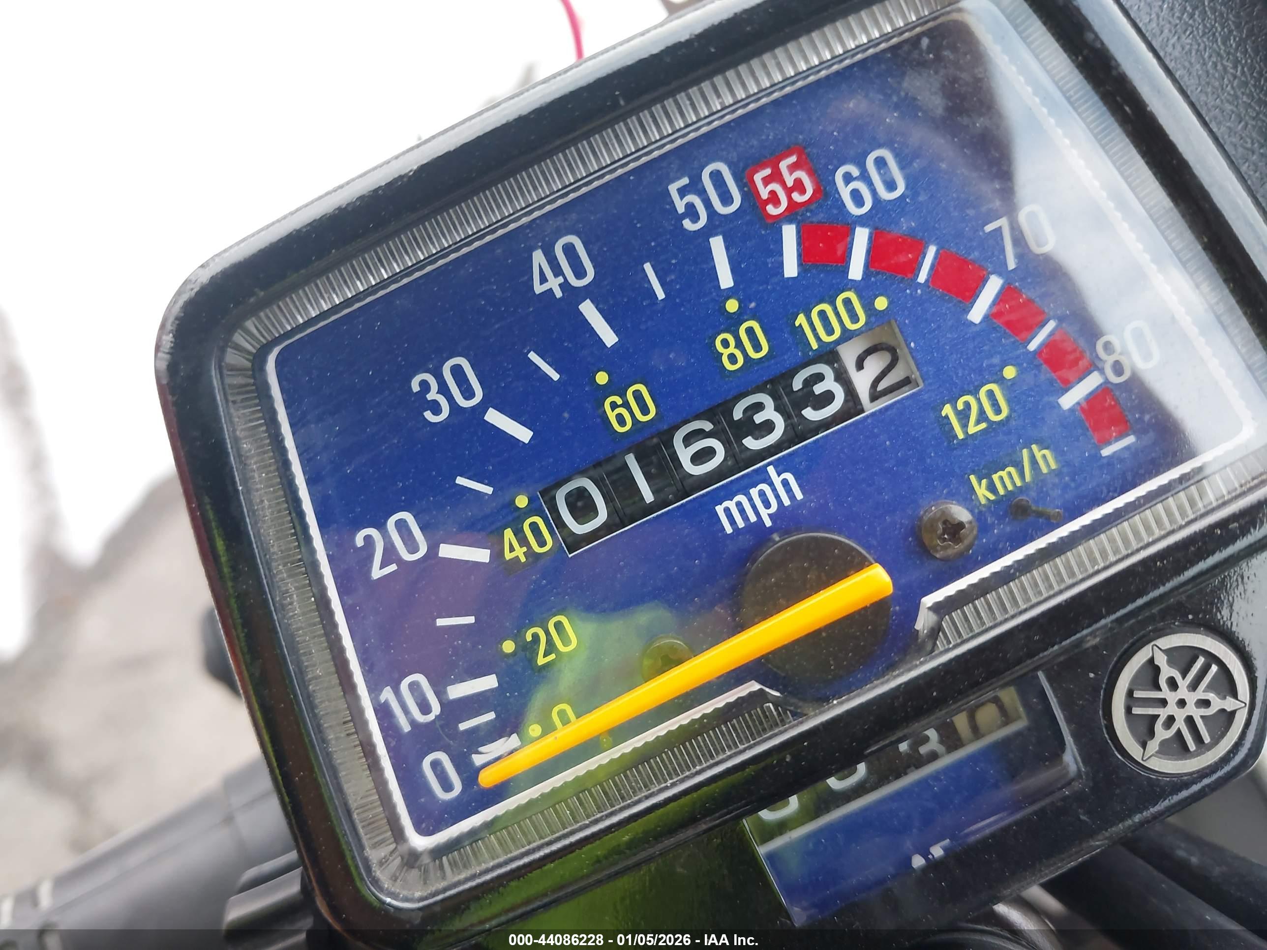YAMAHA XT225 image 7