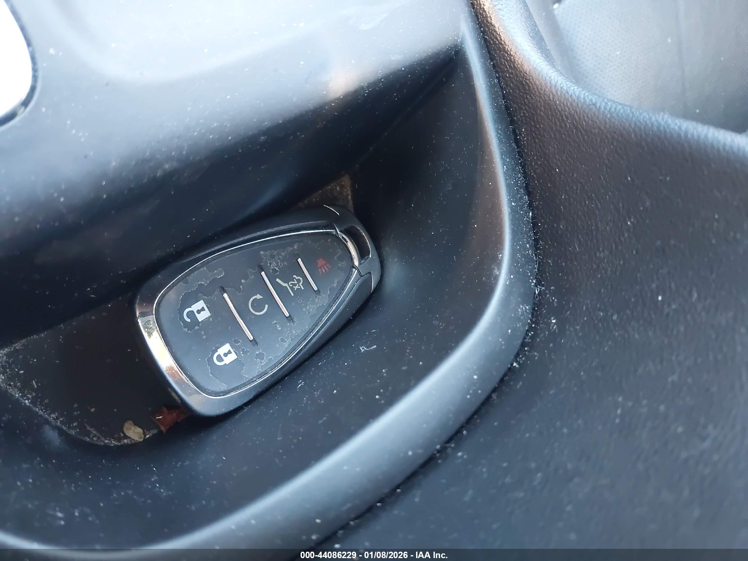 CHEVROLET EQUINOX image 11
