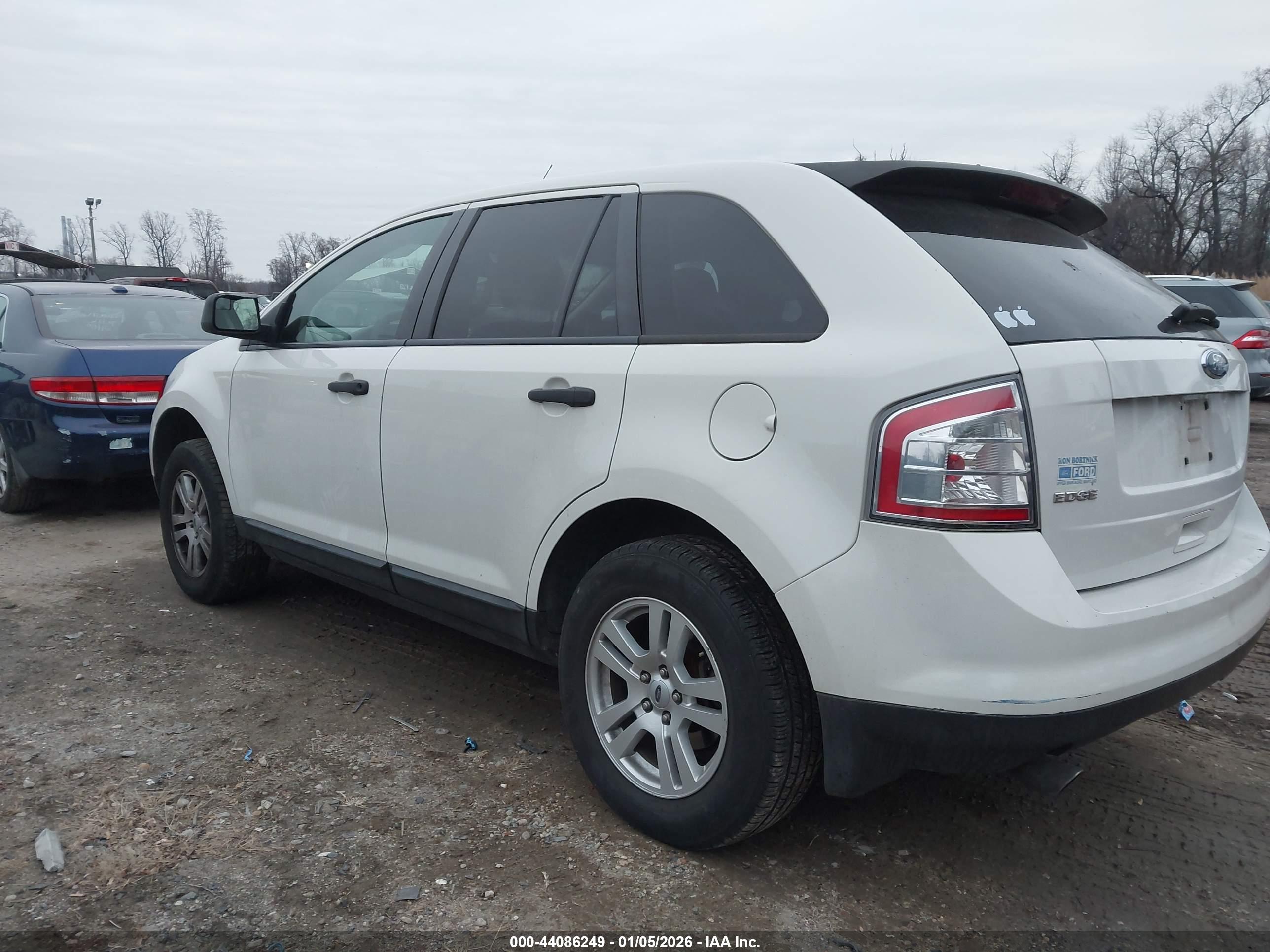 FORD EDGE image 3