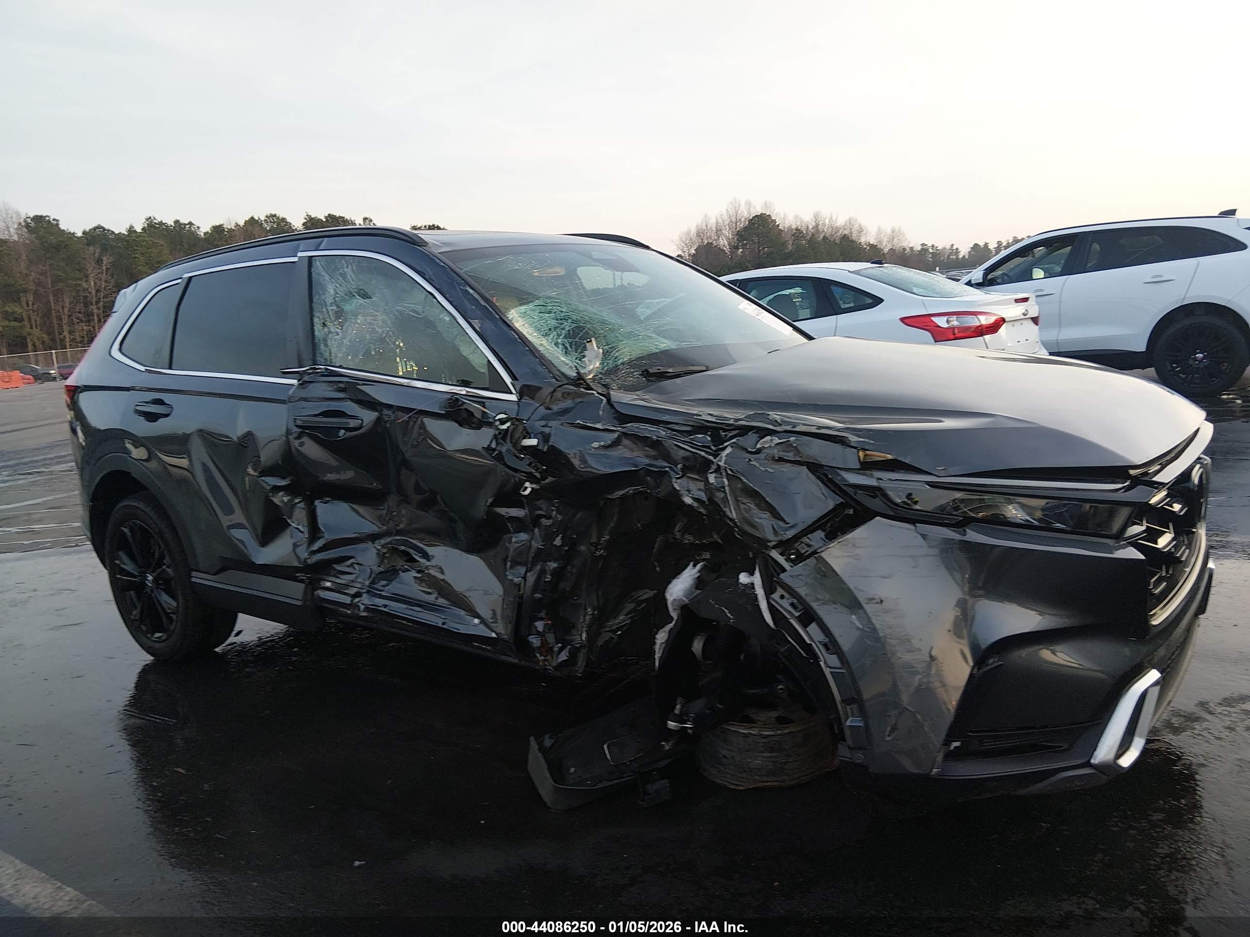 HONDA CR-V image 6