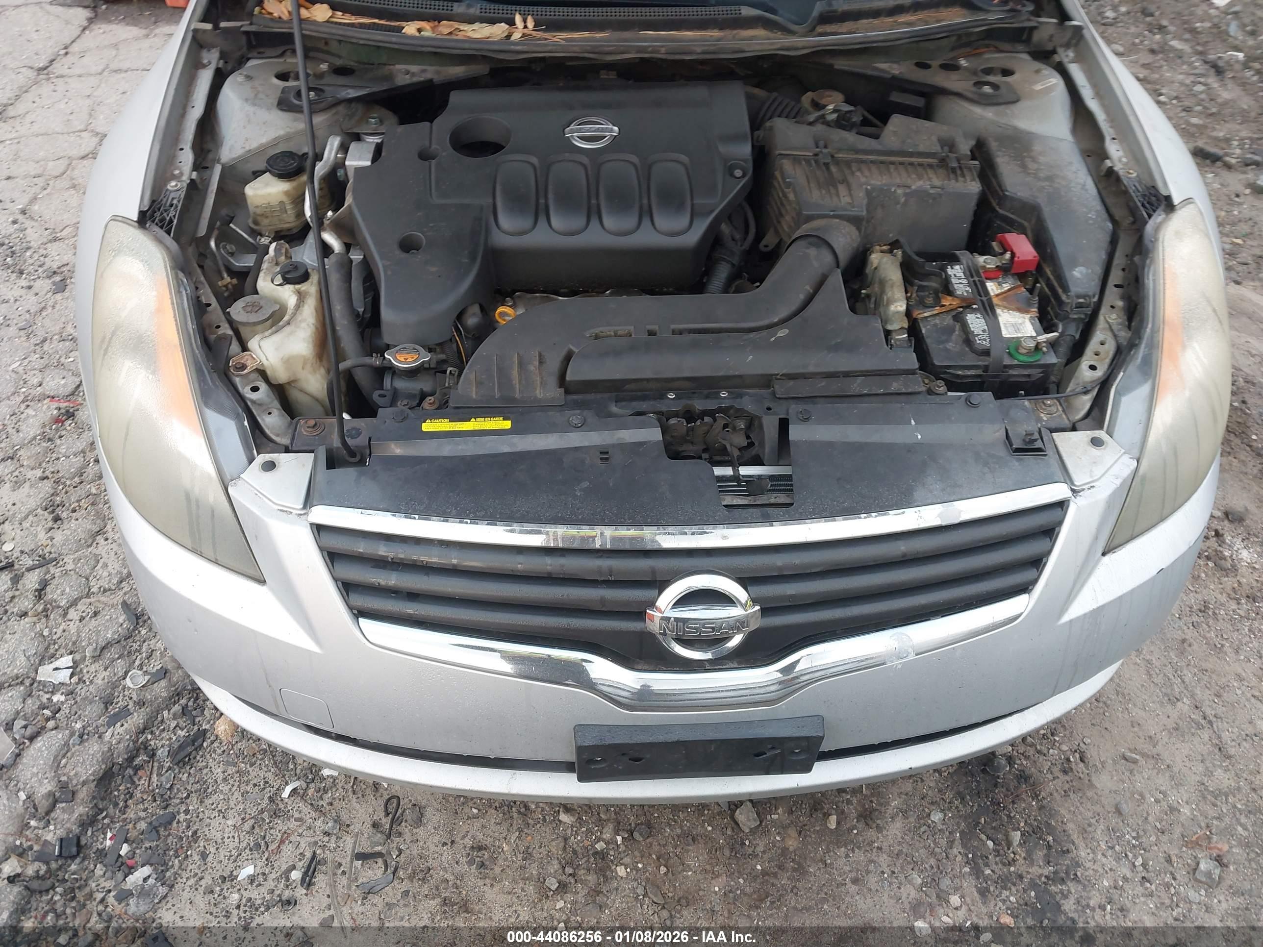 NISSAN ALTIMA image 10