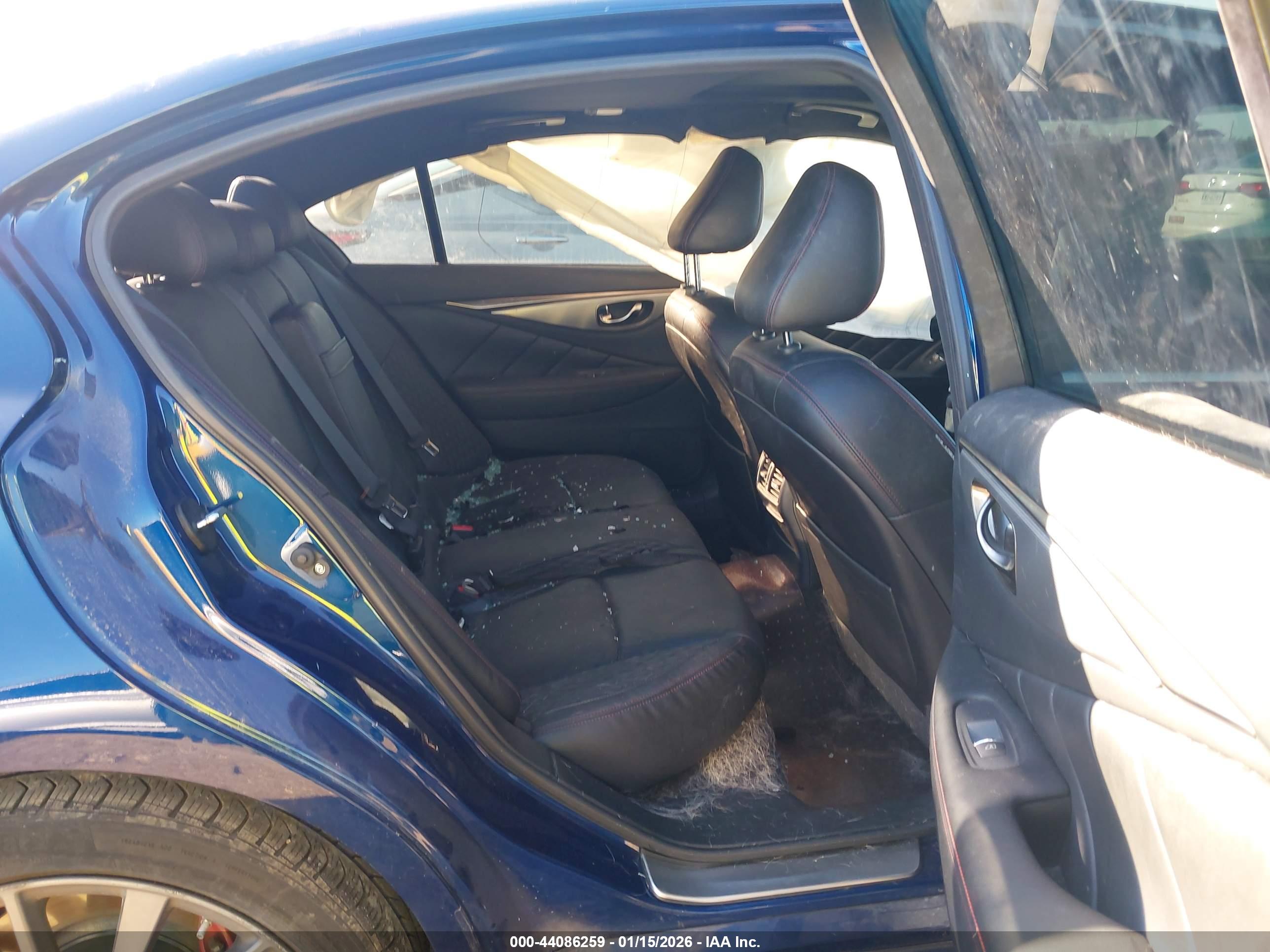 INFINITI Q50 image 8