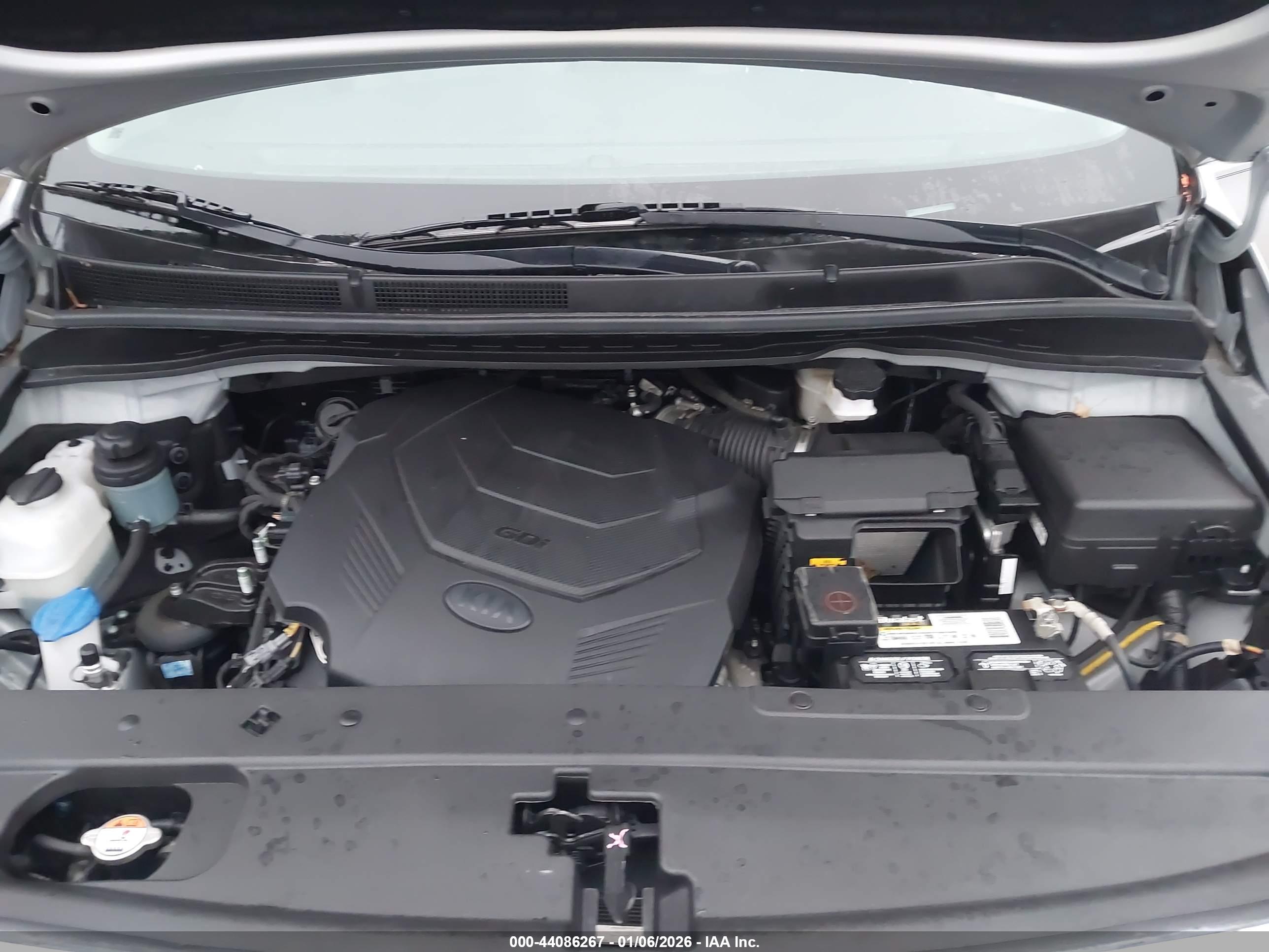 KIA SEDONA image 10