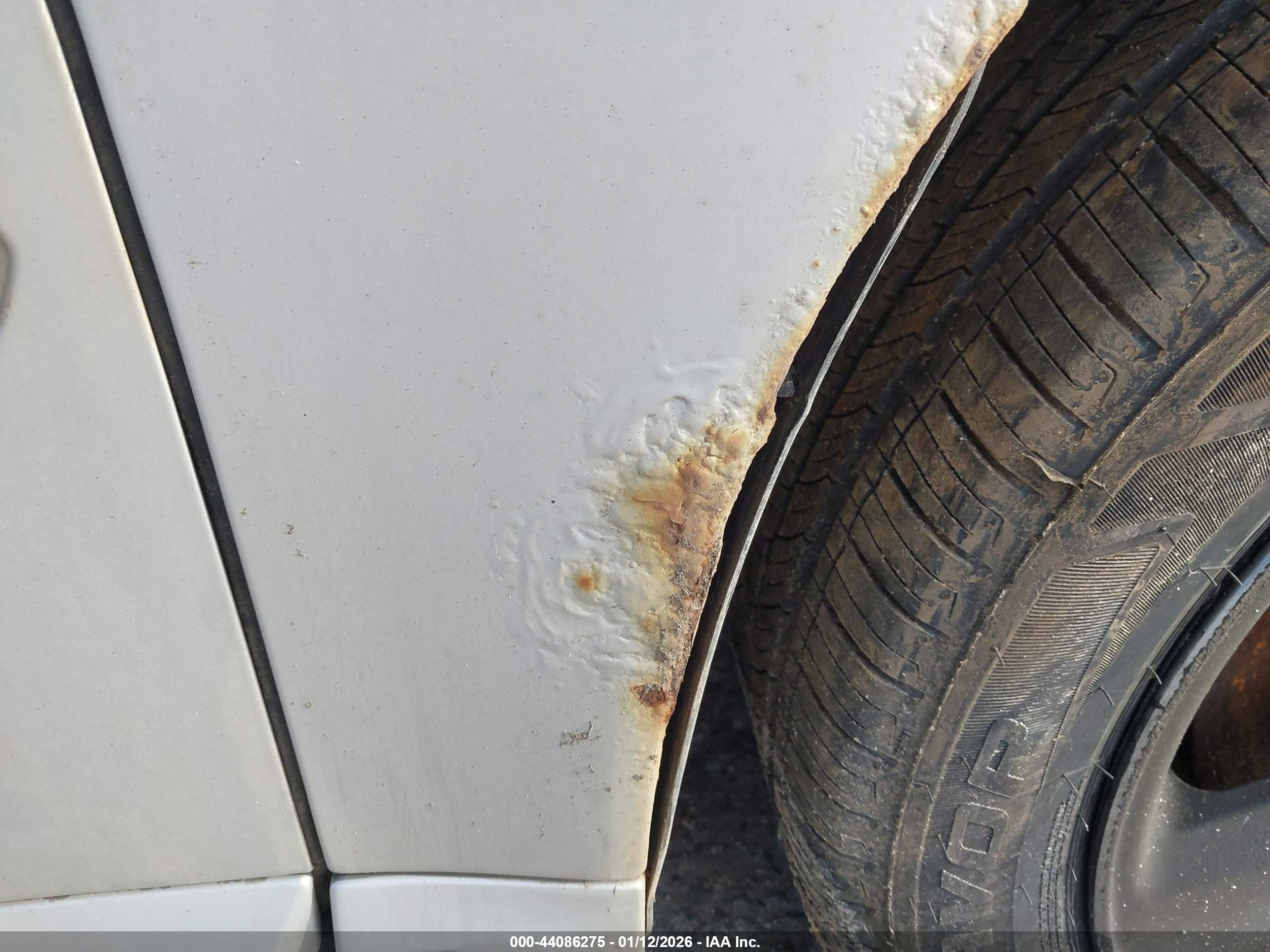 VOLVO V50 image 6