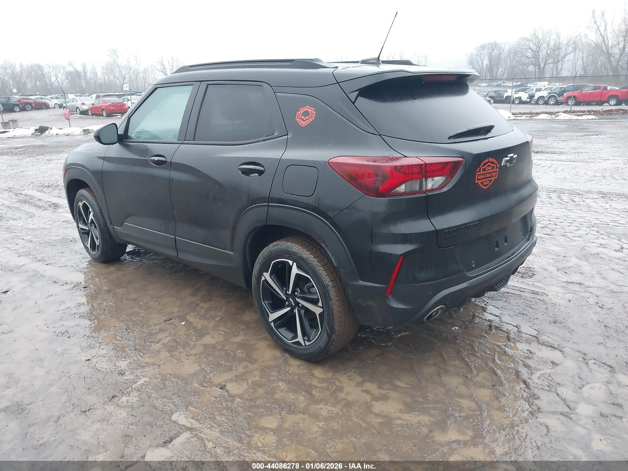 CHEVROLET TRAILBLAZER image 3