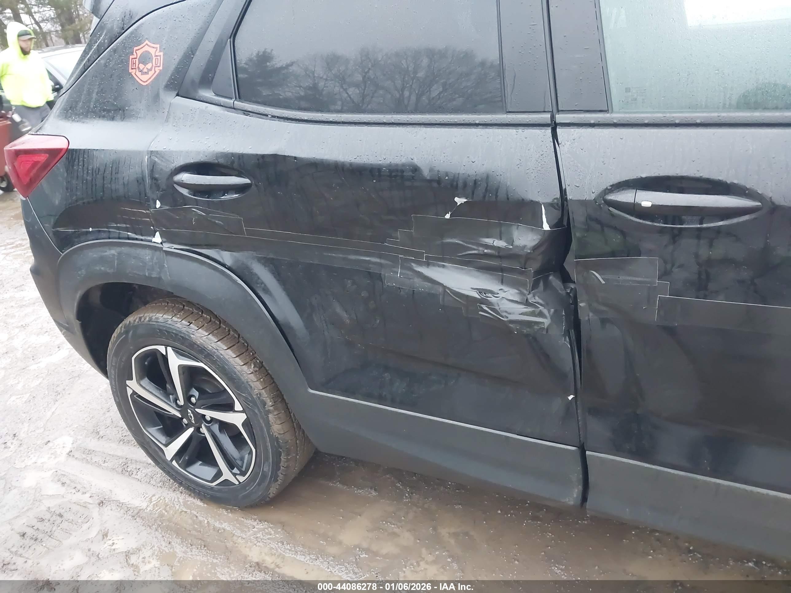 CHEVROLET TRAILBLAZER image 6